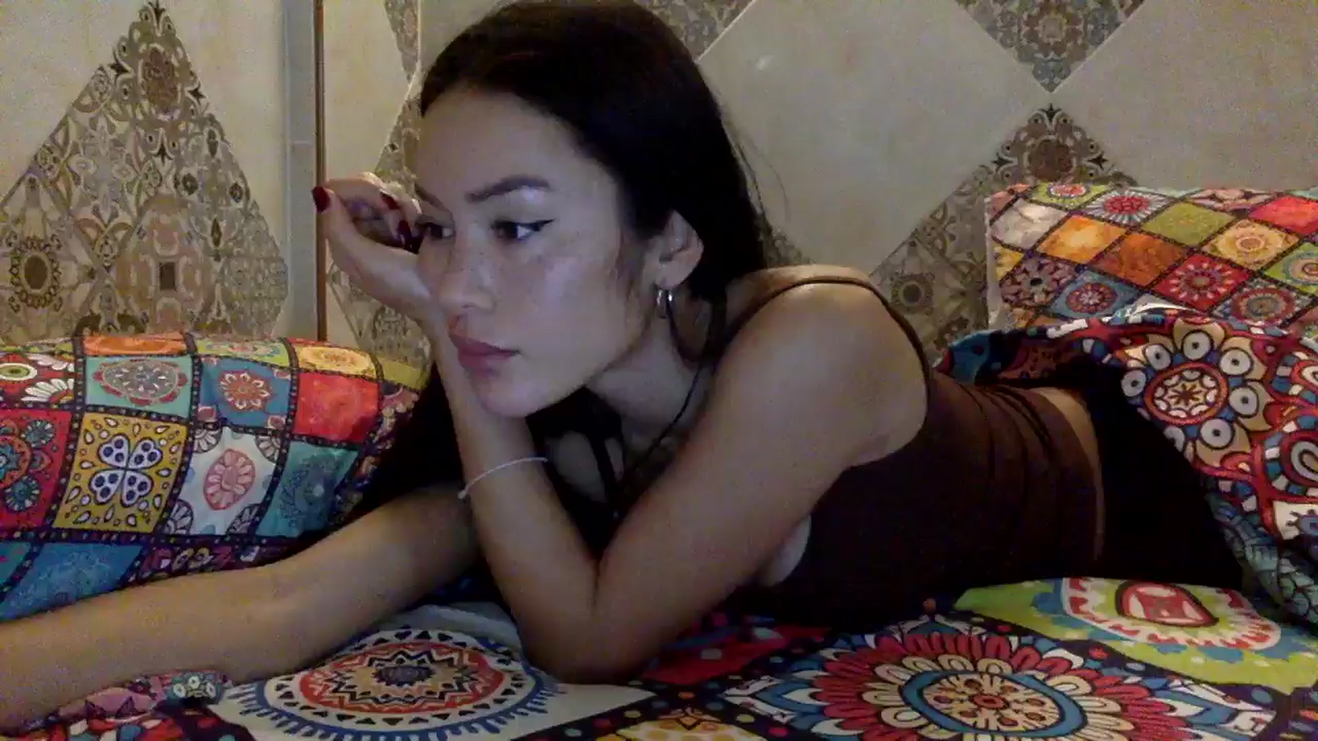 Gallery image thumbnail from Miss_emiko's myfreecams stream on, 11/13/2025, 07:59 image 15 of 20