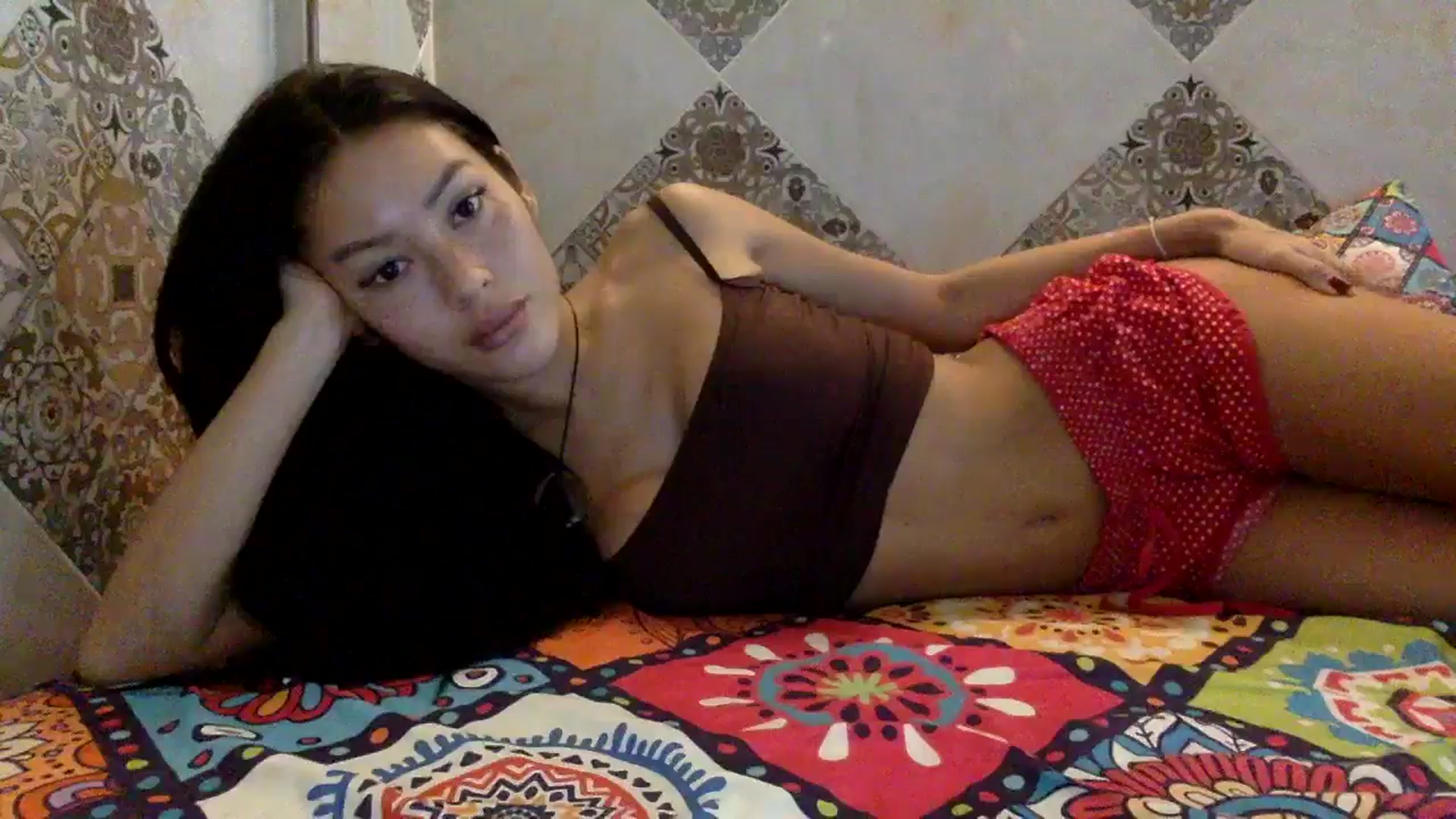 Gallery image thumbnail from Miss_emiko's myfreecams stream on, 11/14/2025, 08:44 image 15 of 20