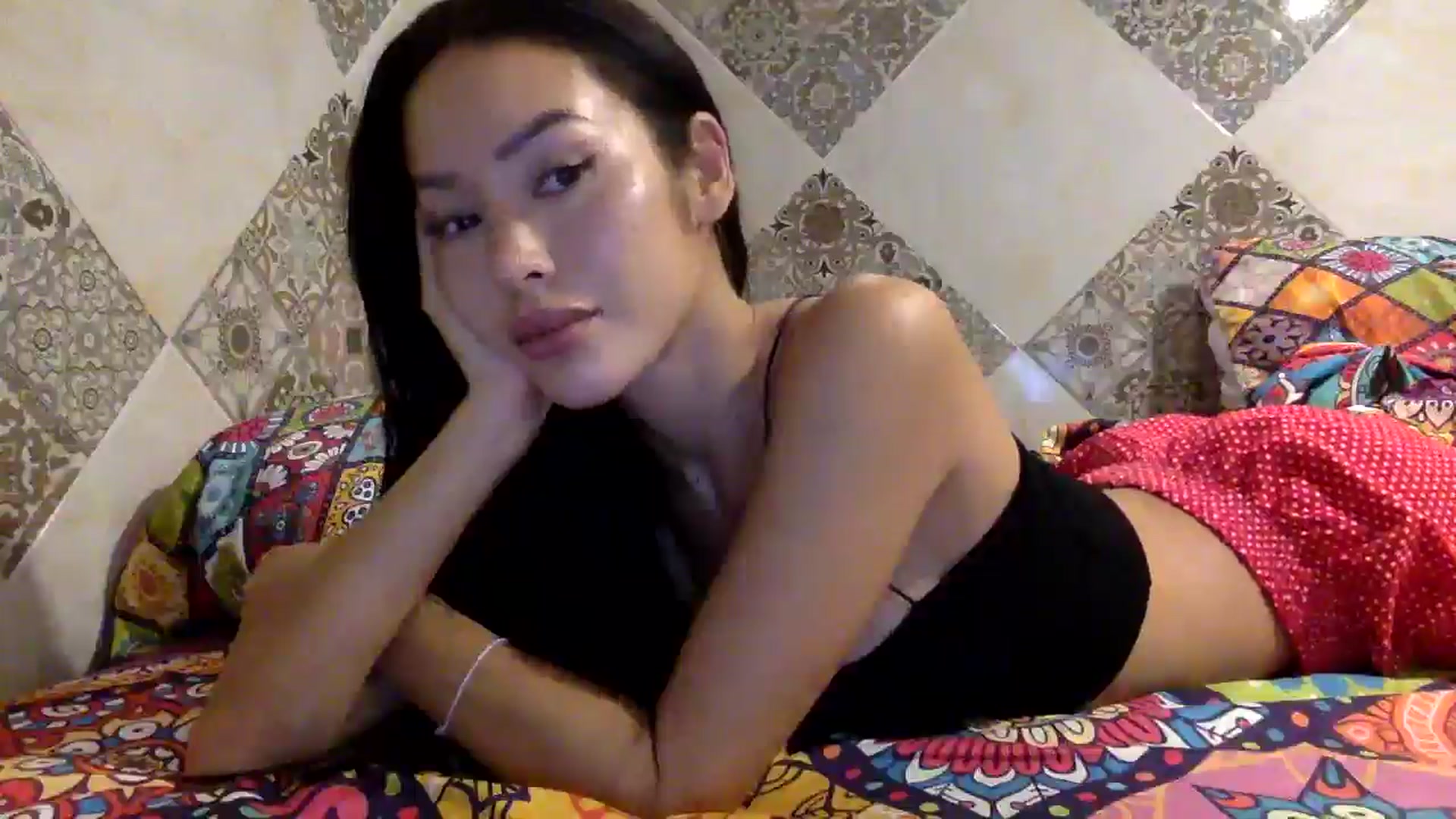Gallery image thumbnail from Miss_emiko's myfreecams stream on, 11/16/2025, 18:59 image 5 of 20