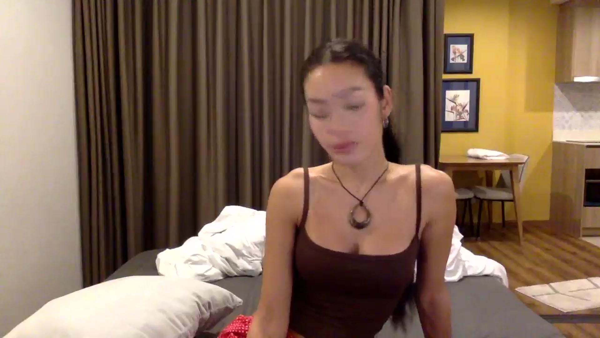 Gallery image thumbnail from Miss_emiko's myfreecams stream on, 11/19/2025, 08:10 image 13 of 20