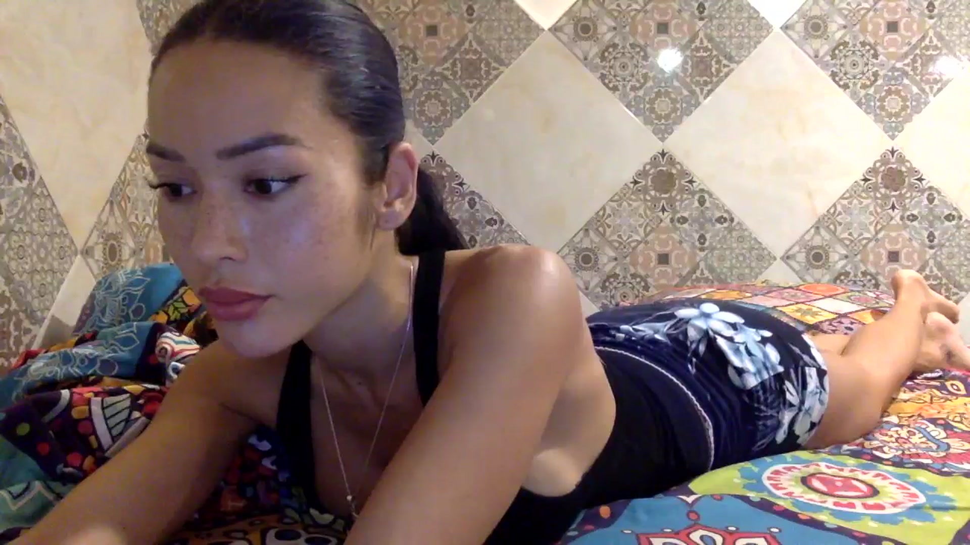 Gallery image thumbnail from Miss_emiko's myfreecams stream on, 12/13/2025, 16:09 image 14 of 20