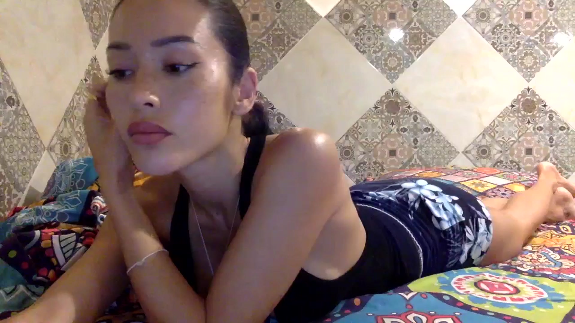 Gallery image thumbnail from Miss_emiko's myfreecams stream on, 12/13/2025, 16:09 image 13 of 20