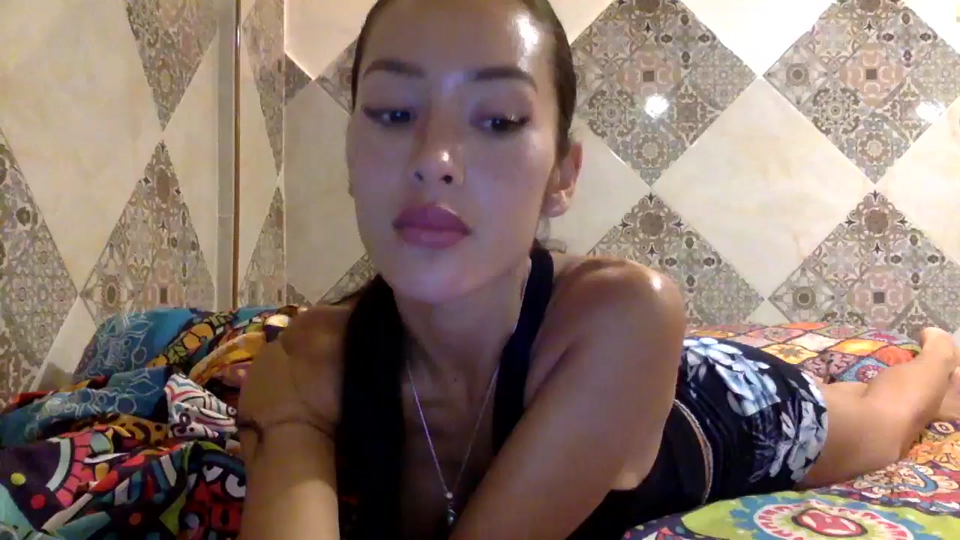 Gallery image thumbnail from Miss_emiko's myfreecams stream on, 12/13/2025, 16:09 image 1 of 20