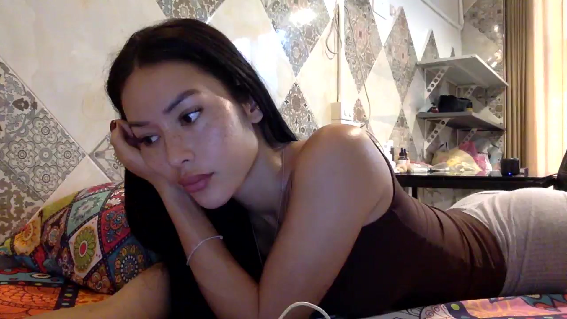 Gallery image thumbnail from Miss_emiko's myfreecams stream on, 12/14/2025, 07:48 image 20 of 20