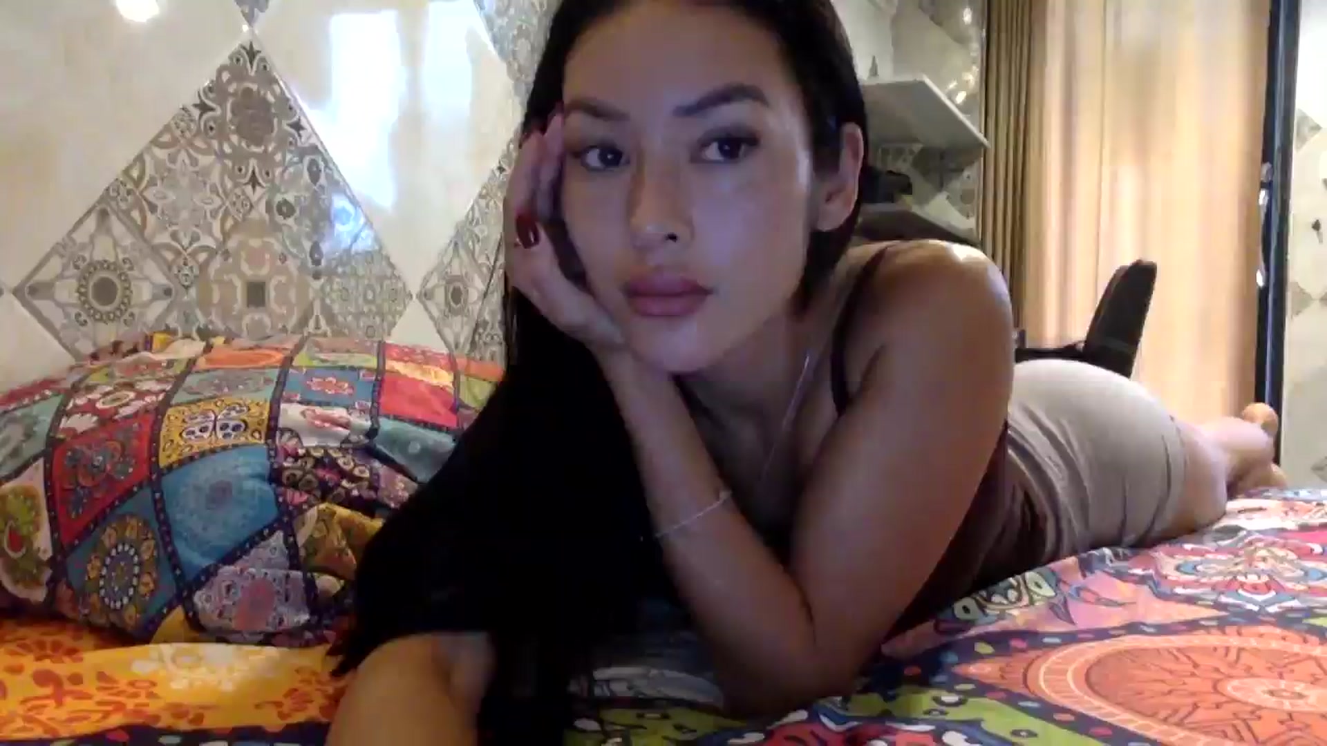 Gallery image thumbnail from Miss_emiko's myfreecams stream on, 12/14/2025, 07:48 image 16 of 20