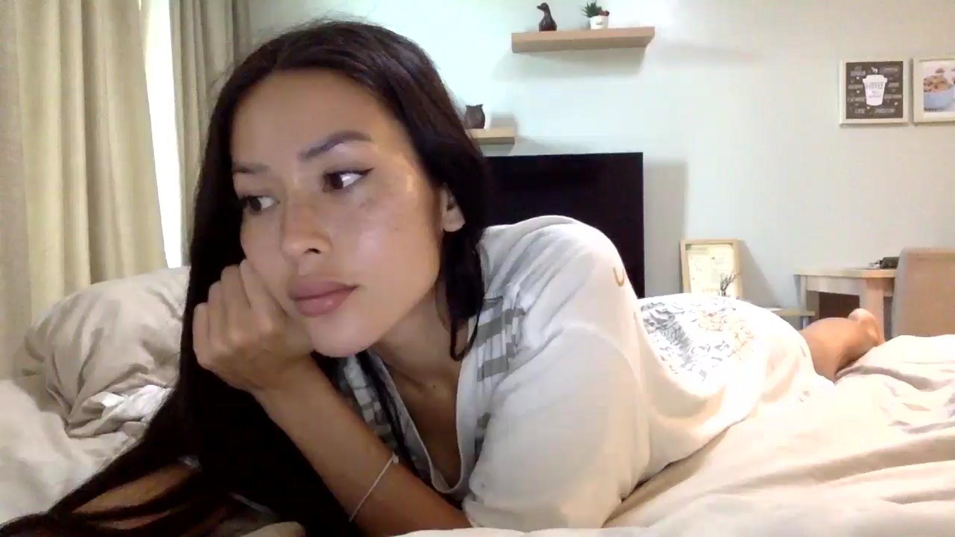 Gallery image thumbnail from Miss_emiko's myfreecams stream on, 01/30/2026, 09:05 image 9 of 20