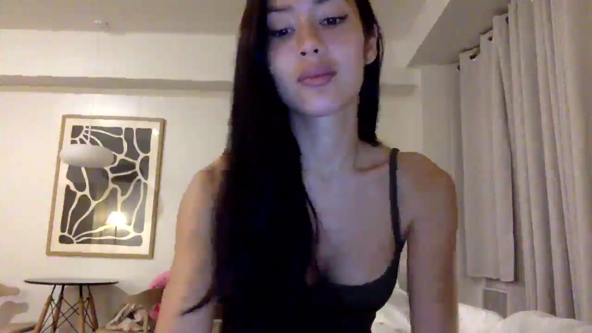 Gallery image thumbnail from Miss_emiko's myfreecams stream on, 02/01/2026, 13:14 image 7 of 20