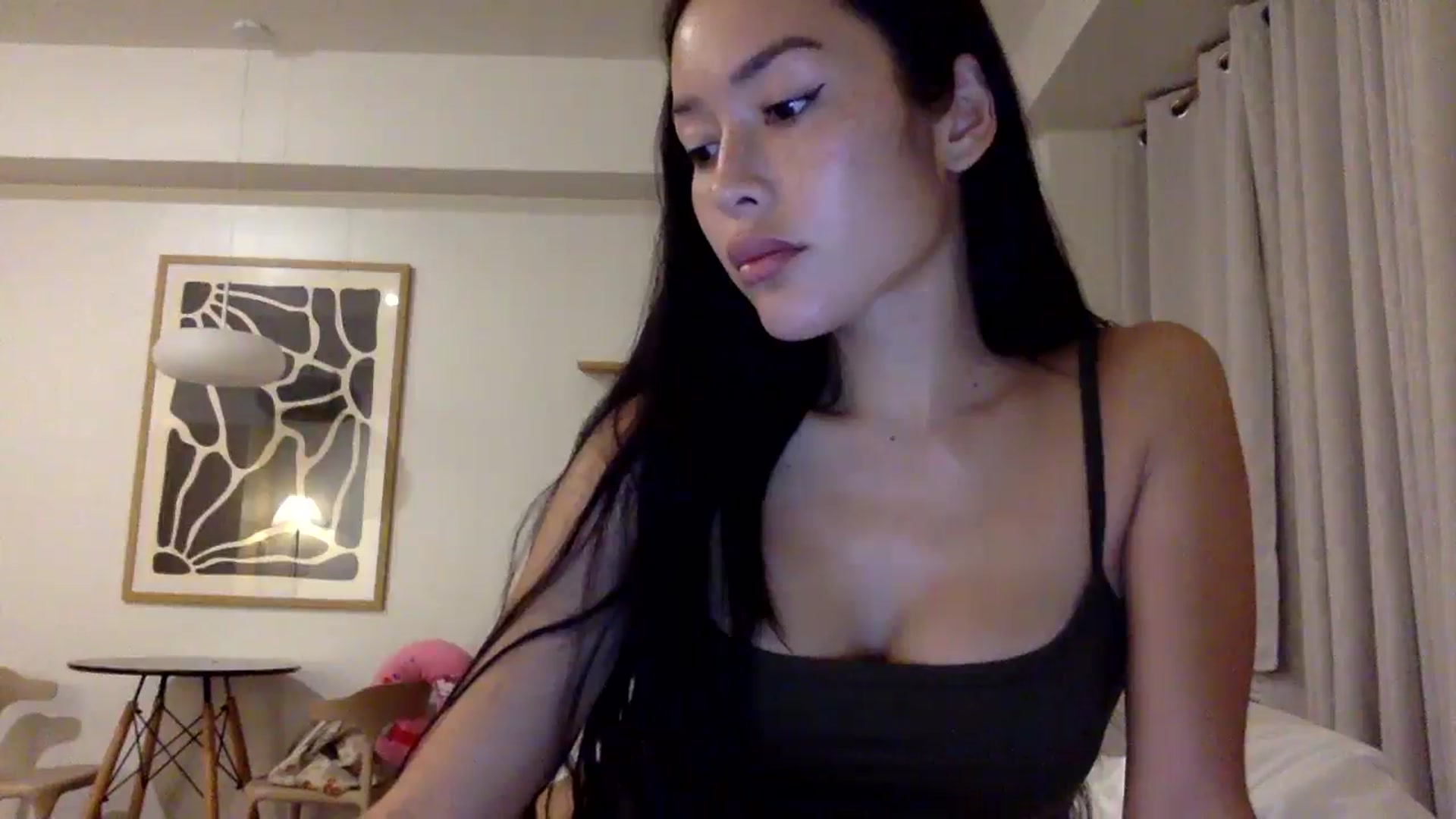 Gallery image thumbnail from Miss_emiko's myfreecams stream on, 02/01/2026, 13:14 image 3 of 20
