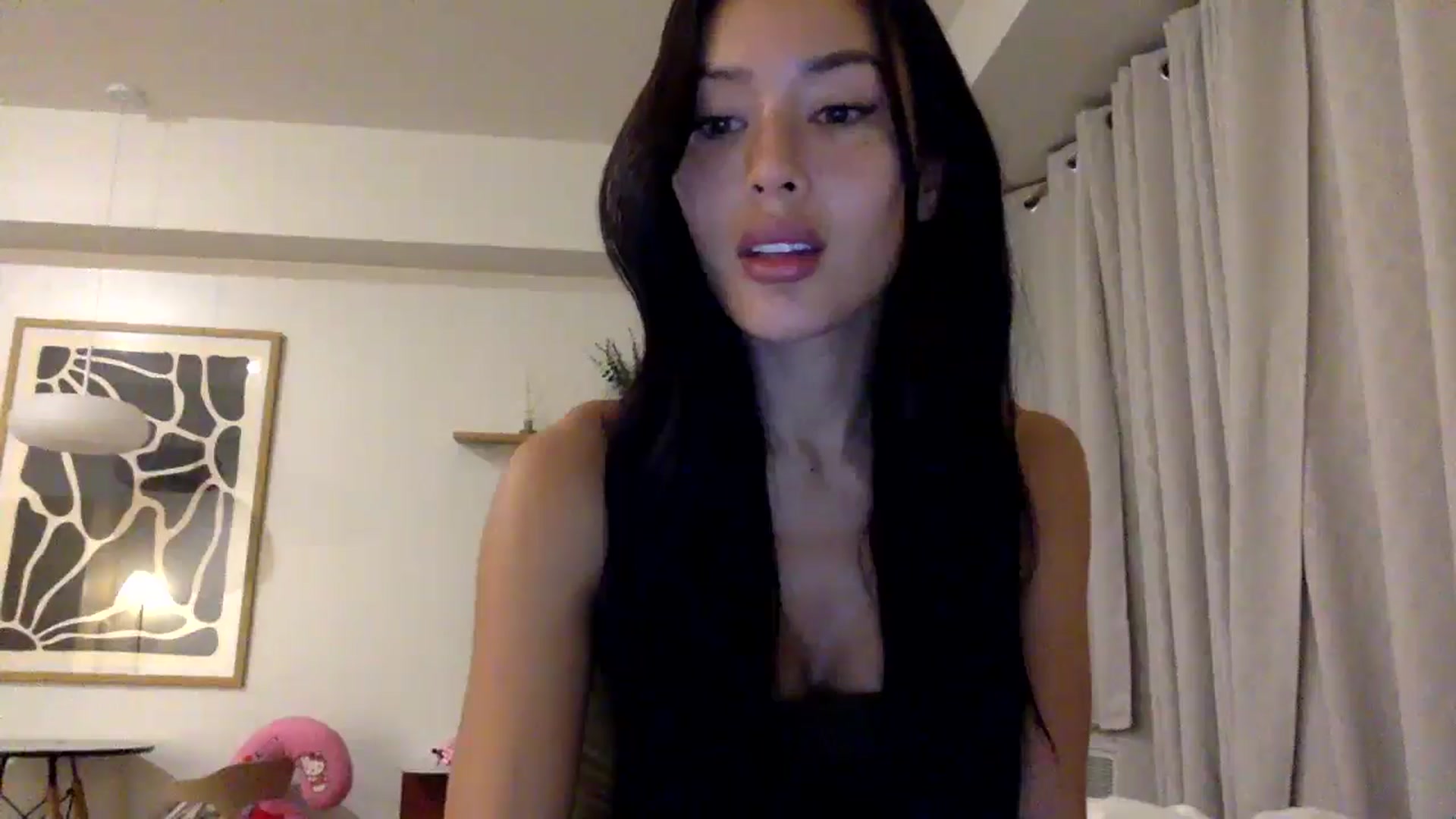 Gallery image thumbnail from Miss_emiko's myfreecams stream on, 02/01/2026, 17:44 image 10 of 20