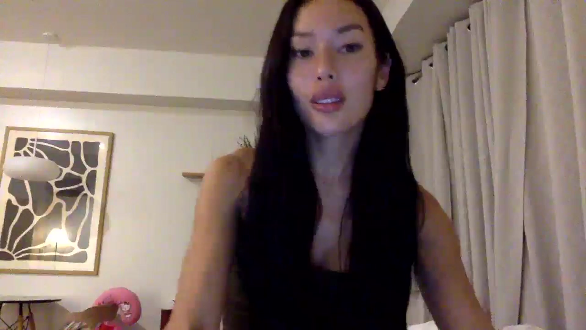 Gallery image thumbnail from Miss_emiko's myfreecams stream on, 02/01/2026, 17:44 image 19 of 20