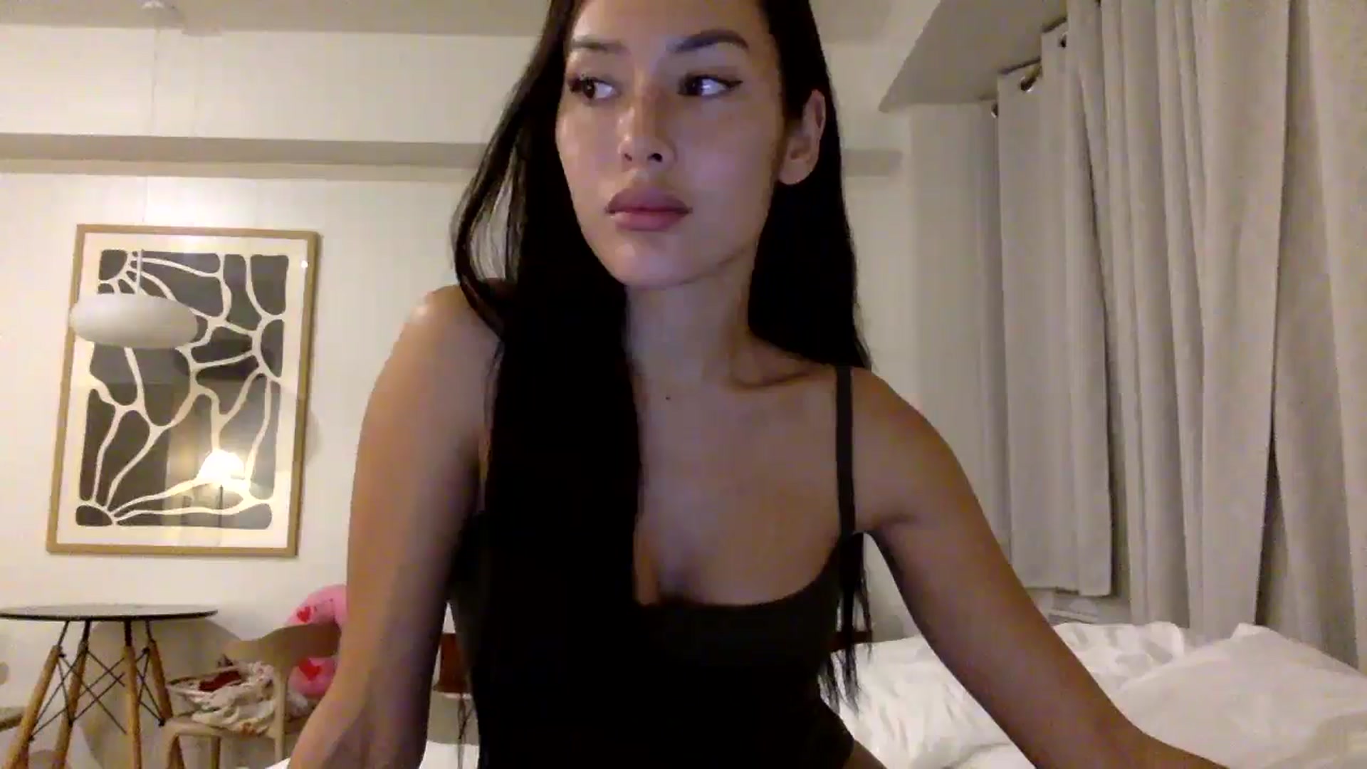 Gallery image thumbnail from Miss_emiko's myfreecams stream on, 02/01/2026, 21:13 image 5 of 20