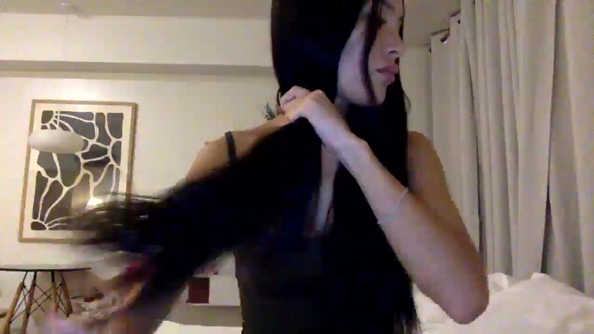 Gallery image thumbnail from Miss_emiko's myfreecams stream on, 02/01/2026, 21:13 image 1 of 20