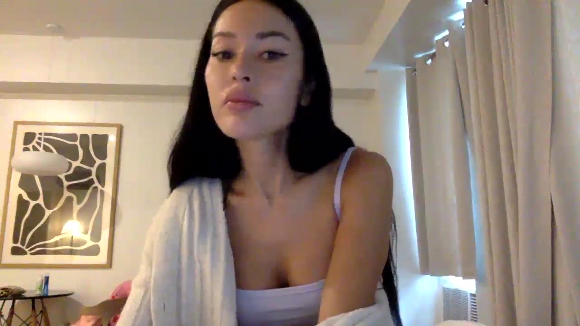 Gallery image thumbnail from Miss_emiko's myfreecams stream on, 02/02/2026, 08:23 image 12 of 20