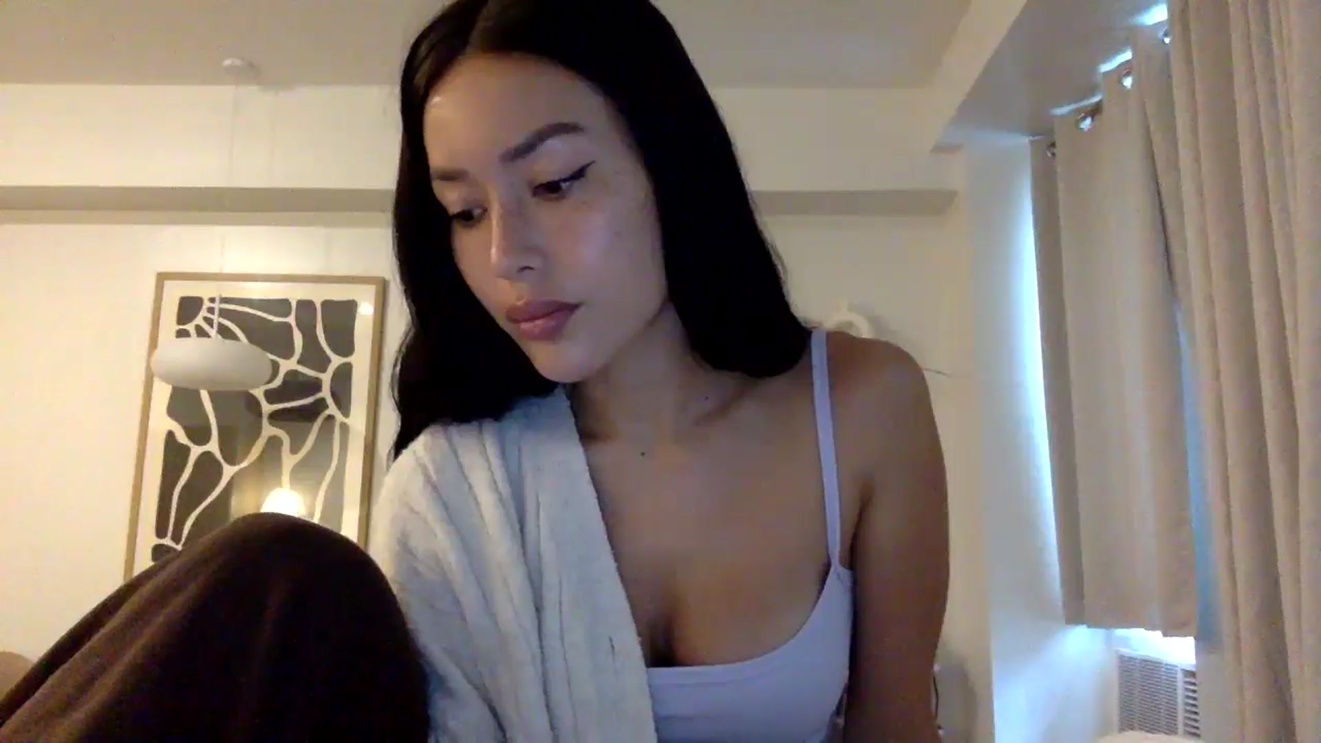 Gallery image thumbnail from Miss_emiko's myfreecams stream on, 02/02/2026, 08:49 image 13 of 20
