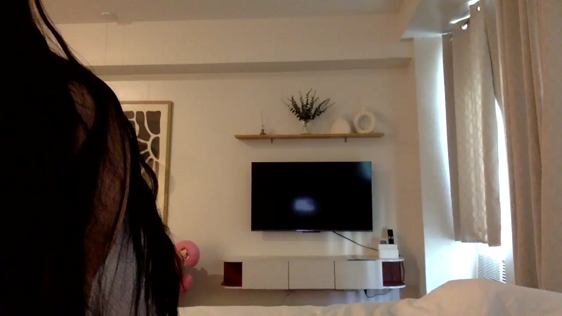 Gallery image thumbnail from Miss_emiko's myfreecams stream on, 02/03/2026, 08:05 image 4 of 20