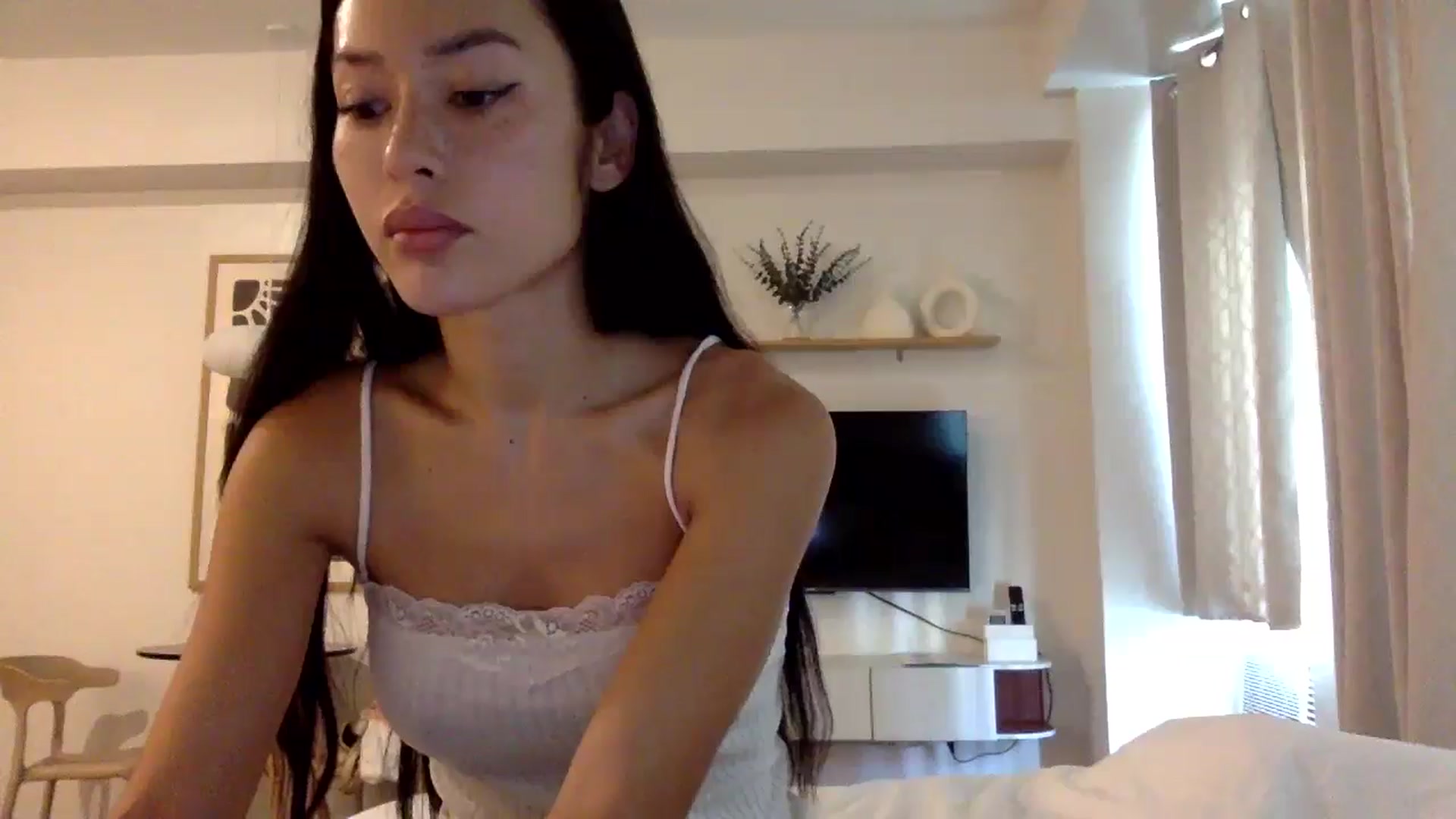Gallery image thumbnail from Miss_emiko's myfreecams stream on, 02/03/2026, 08:05 image 11 of 20