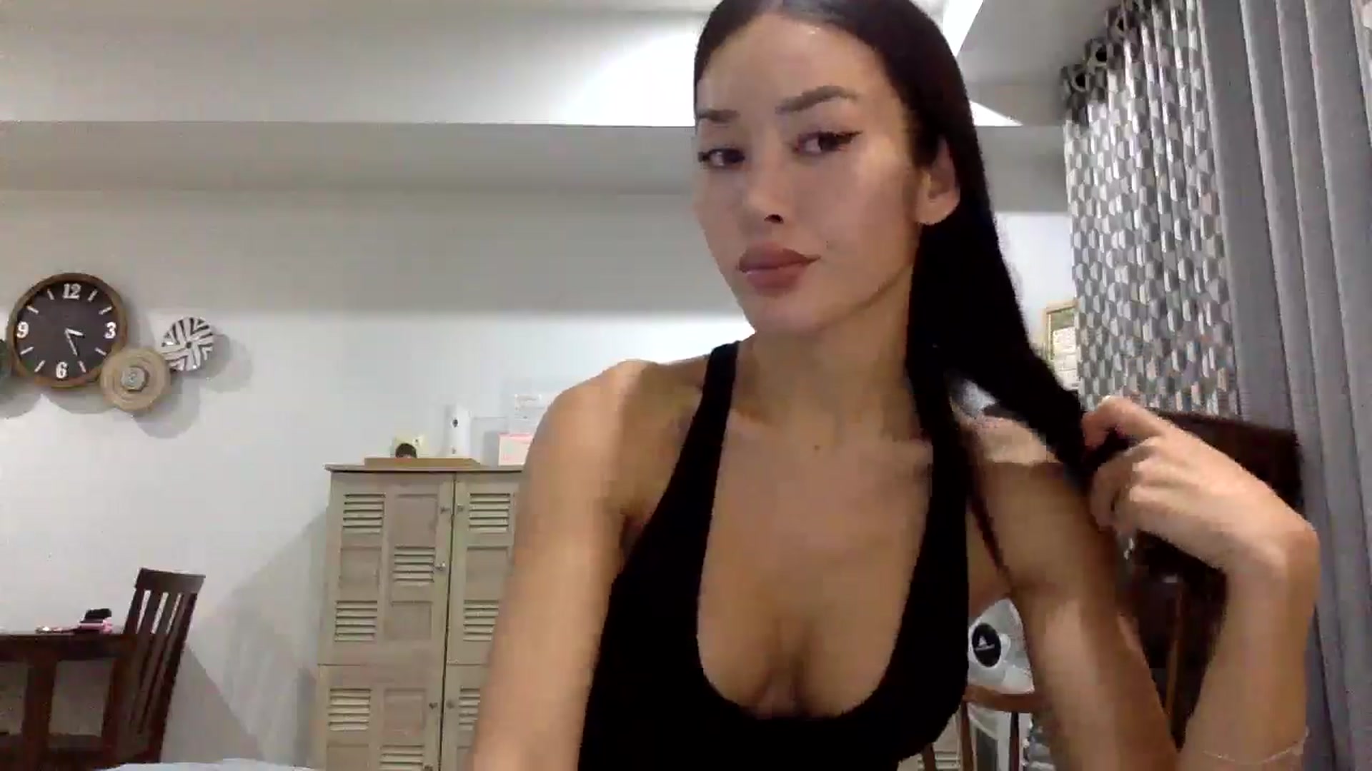Gallery image thumbnail from Miss_emiko's myfreecams stream on, 02/09/2026, 19:33 image 10 of 20