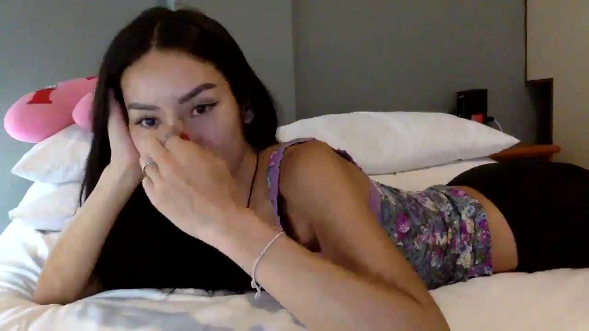 Gallery image thumbnail from Miss_emiko's myfreecams stream on, 03/06/2026, 20:09 image 13 of 20