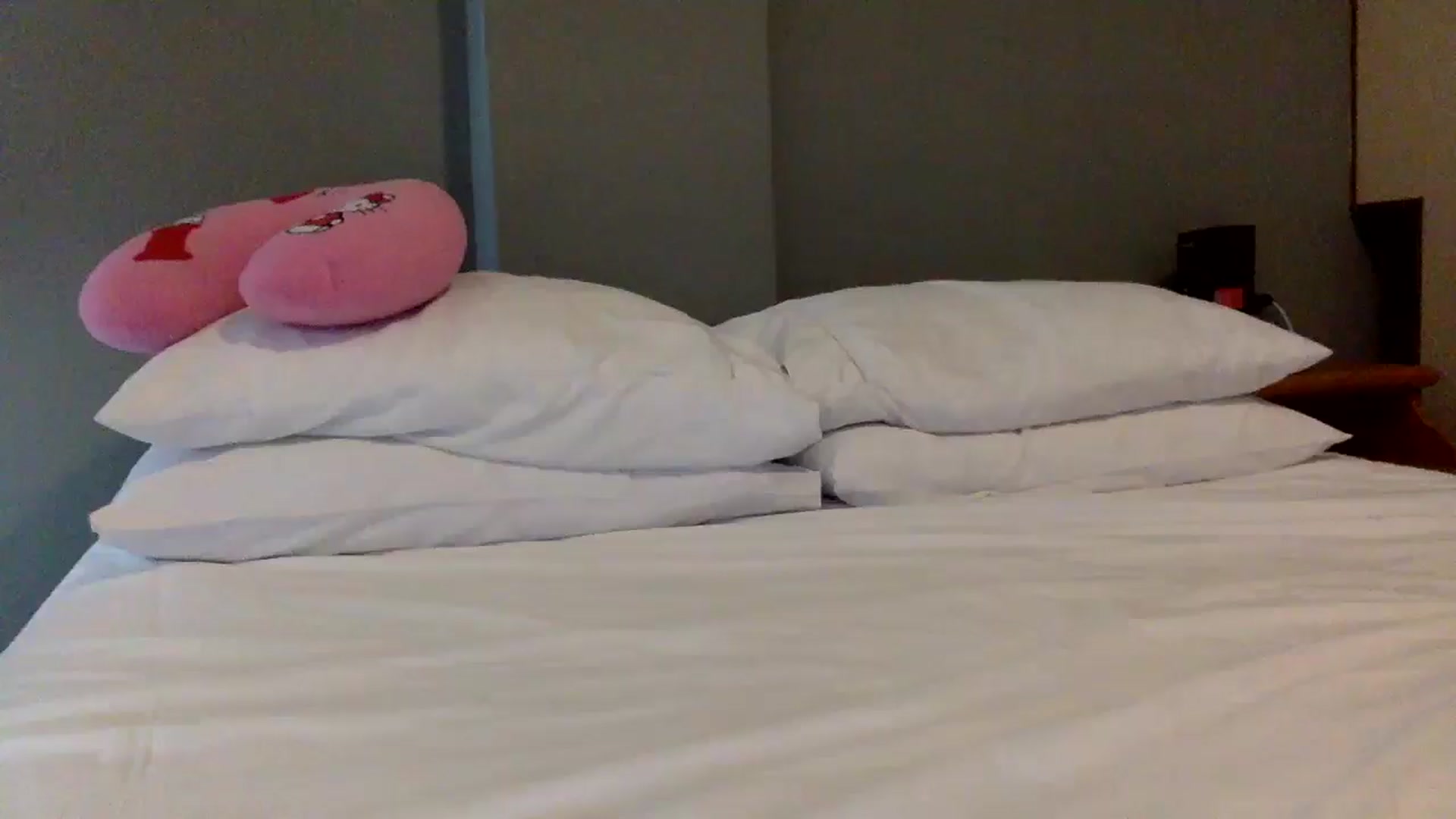 Gallery image thumbnail from Miss_emiko's myfreecams stream on, 03/06/2026, 20:09 image 19 of 20