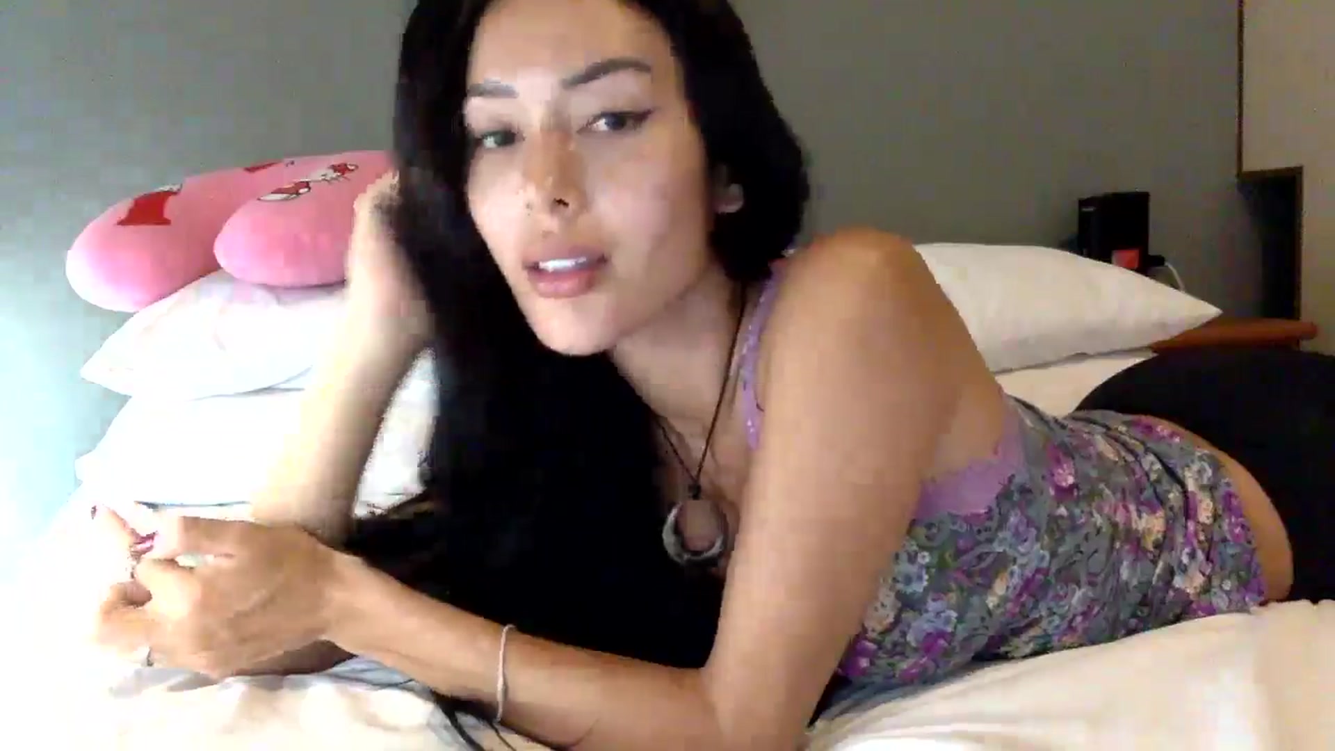 Gallery image thumbnail from Miss_emiko's myfreecams stream on, 03/06/2026, 20:09 image 15 of 20