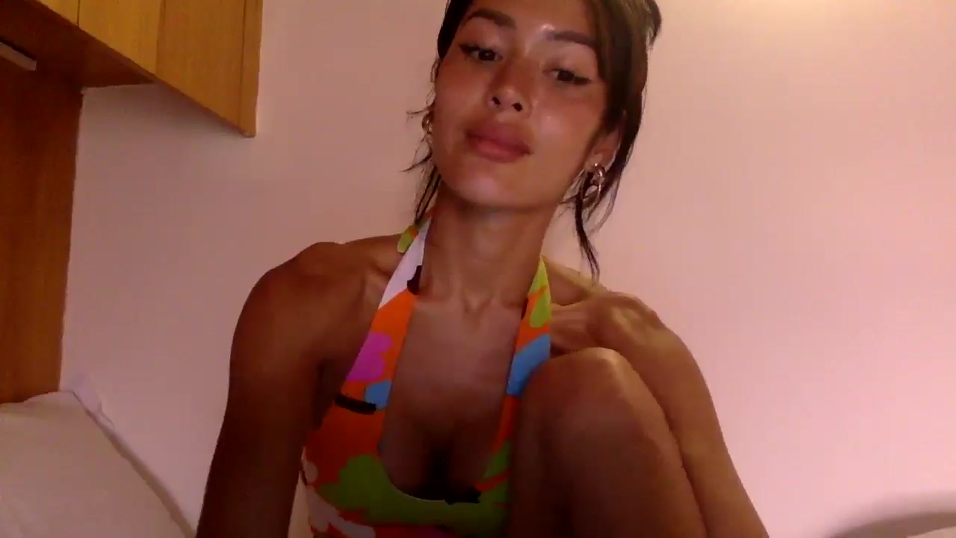 Gallery image thumbnail from Miss_emiko's myfreecams stream on, 04/16/2026, 19:27 image 20 of 20