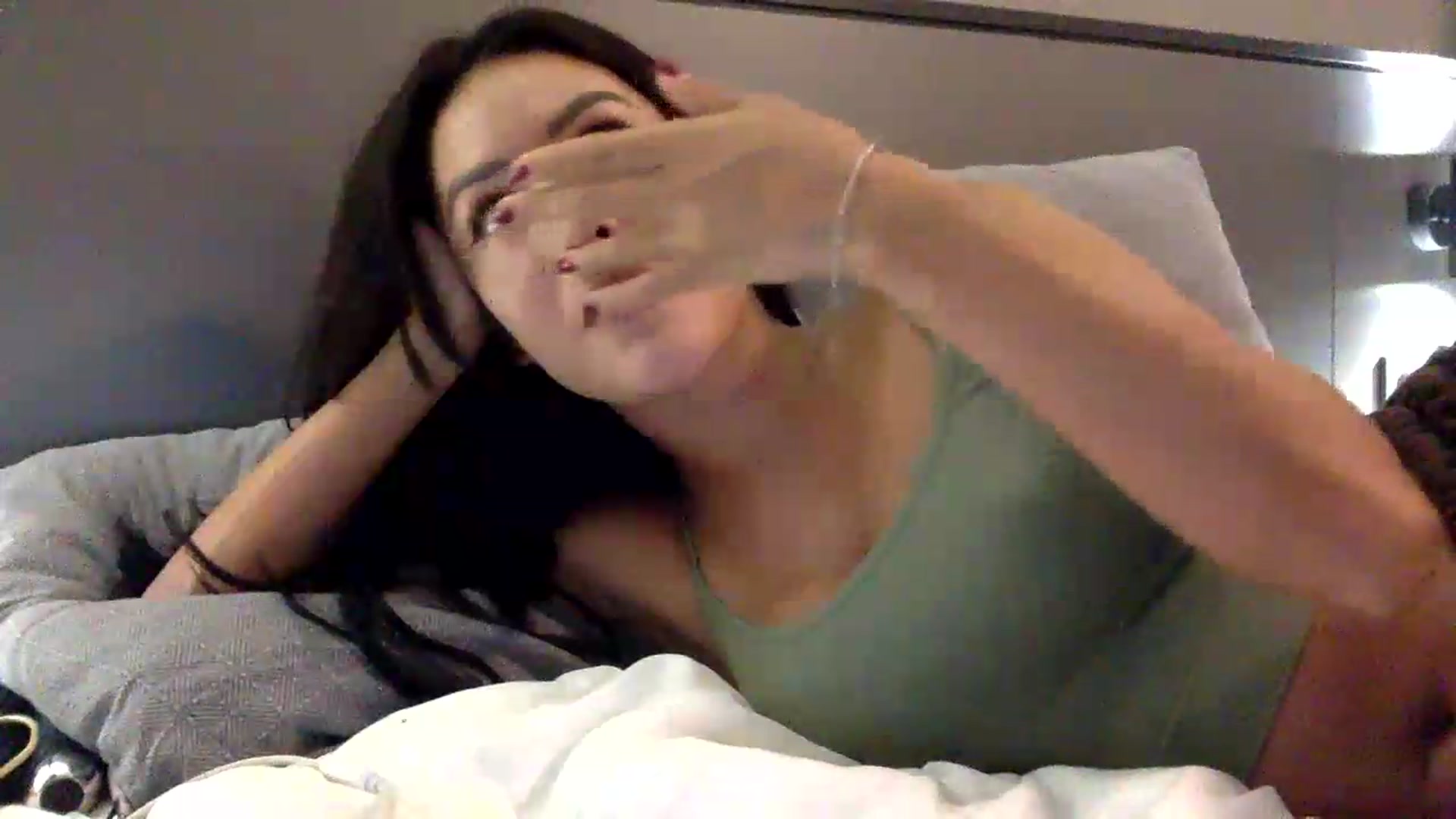 Gallery image thumbnail from Miss_emiko's myfreecams stream on, 05/29/2026, 18:47 image 5 of 20