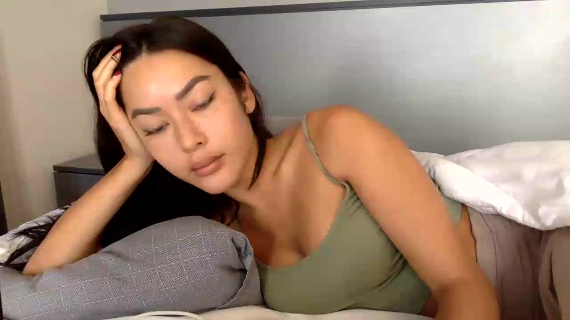Gallery image thumbnail from Miss_emiko's myfreecams stream on, 05/30/2026, 06:47 image 11 of 20