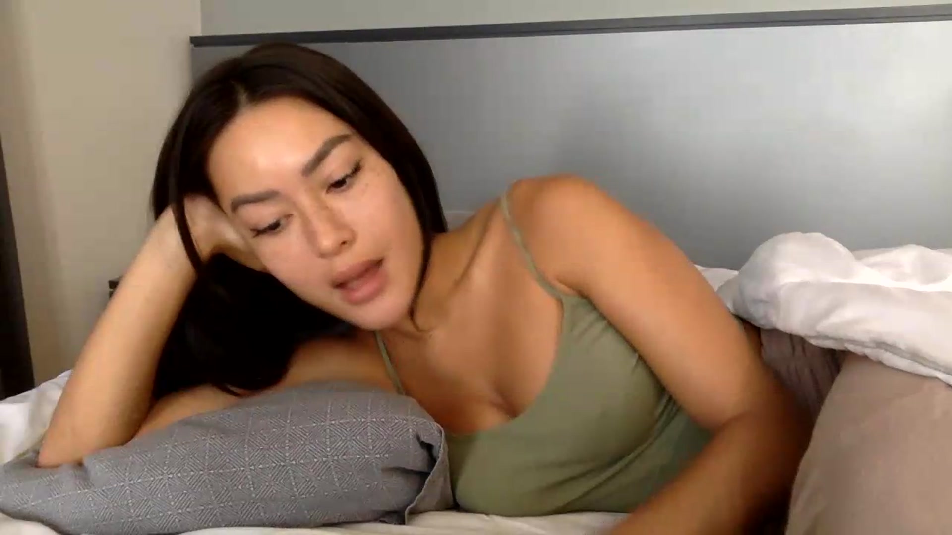 Gallery image thumbnail from Miss_emiko's myfreecams stream on, 05/30/2026, 06:47 image 14 of 20