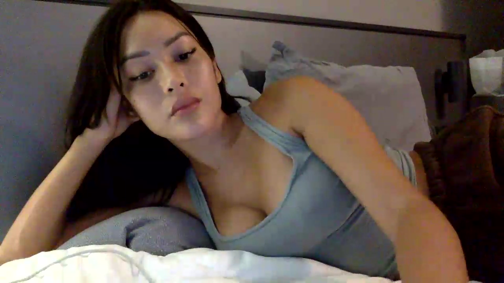 Gallery image thumbnail from Miss_emiko's myfreecams stream on, 05/30/2026, 17:34 image 6 of 20