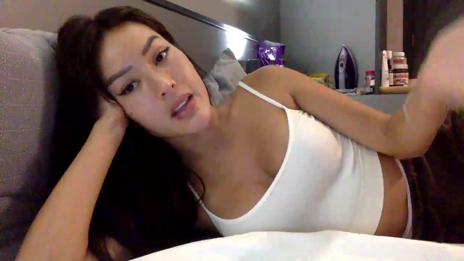 Gallery image thumbnail from Miss_emiko's myfreecams stream on, 05/31/2026, 19:11 image 10 of 20