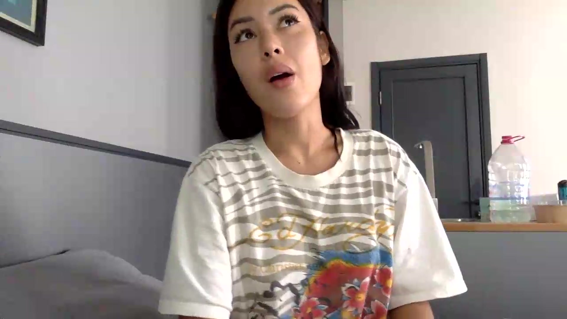 Gallery image thumbnail from Miss_emiko's myfreecams stream on, 06/01/2026, 06:40 image 16 of 20