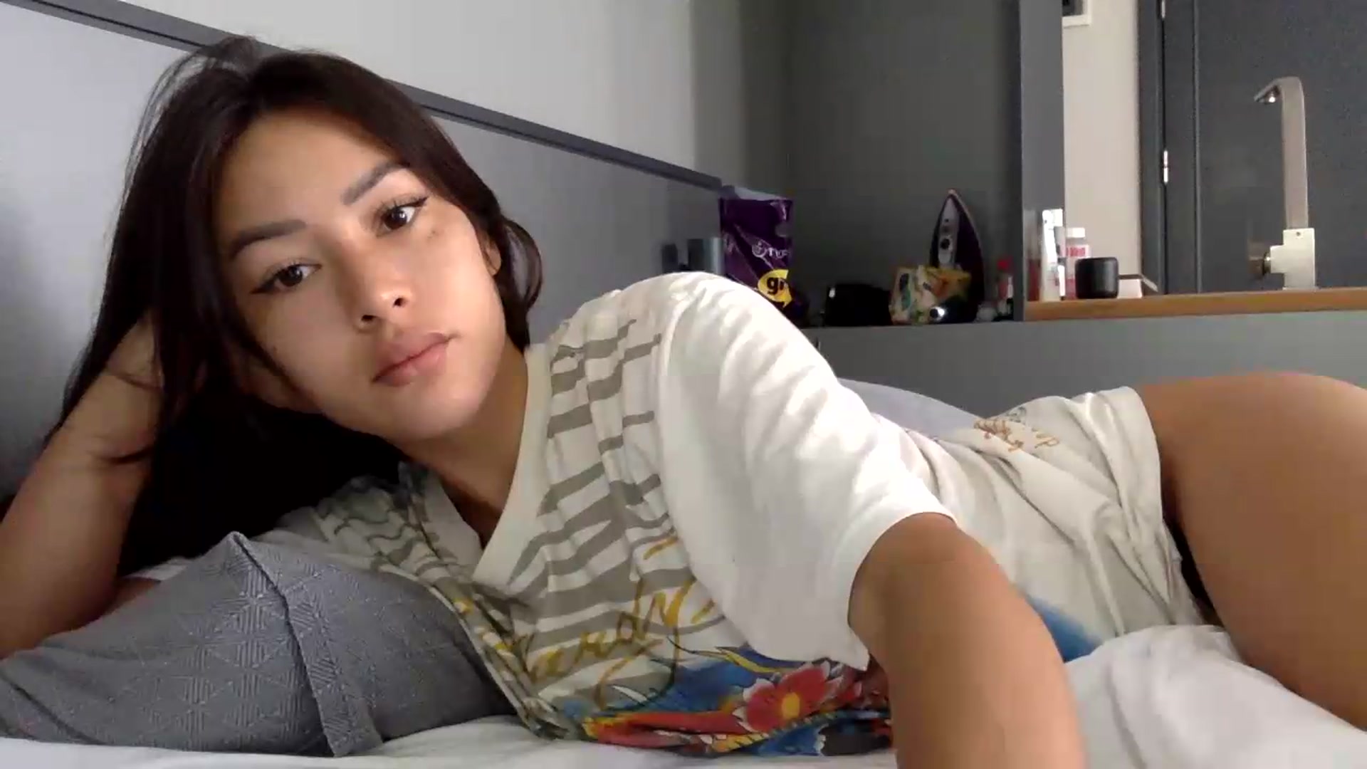 Gallery image thumbnail from Miss_emiko's myfreecams stream on, 06/01/2026, 06:40 image 3 of 20