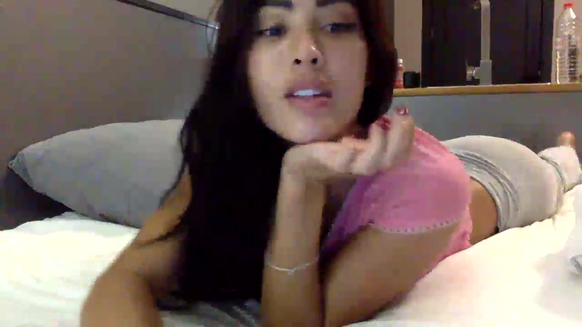 Gallery image thumbnail from Miss_emiko's myfreecams stream on, 06/03/2026, 19:07 image 20 of 20