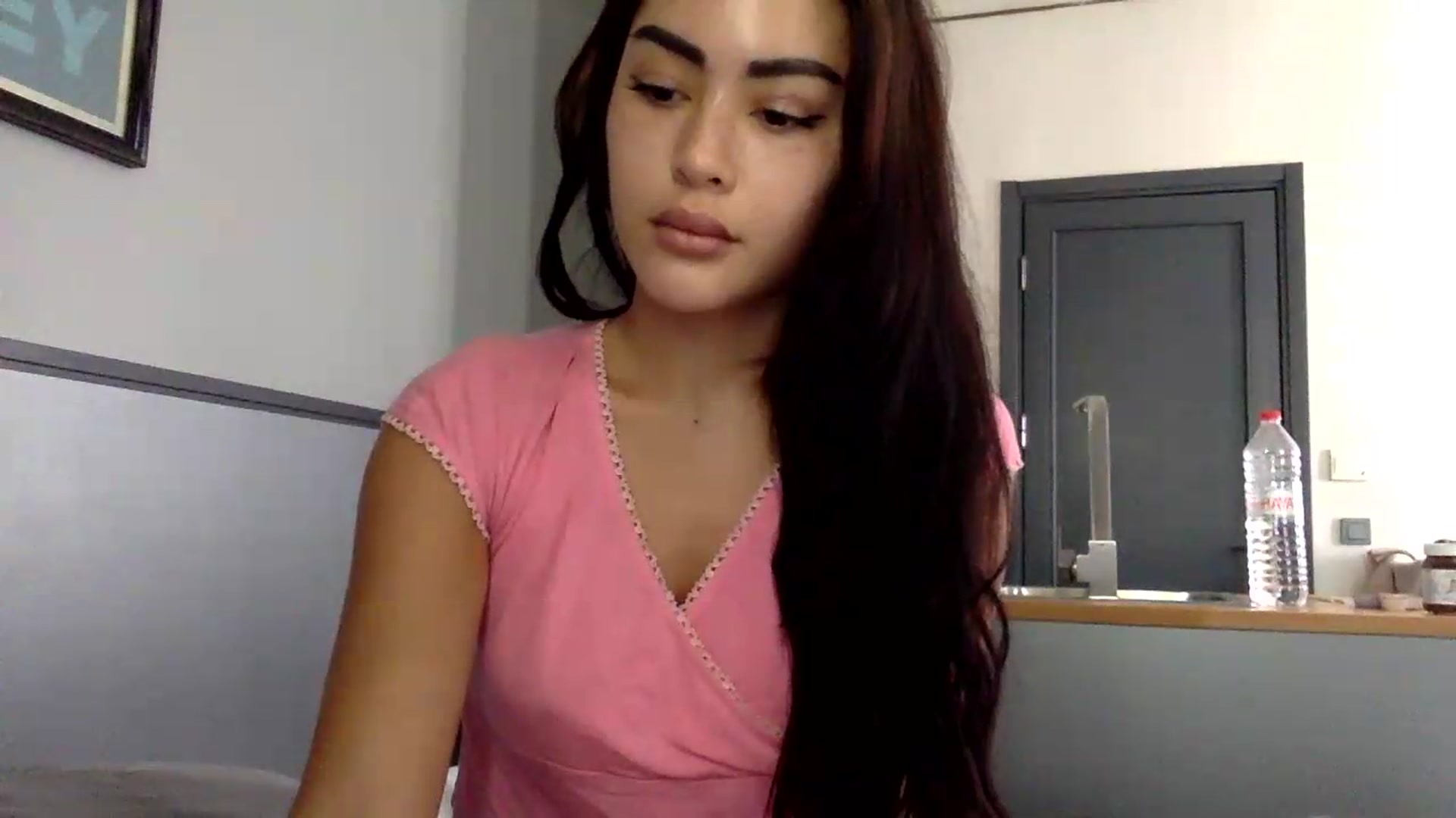 Gallery image thumbnail from Miss_emiko's myfreecams stream on, 06/04/2026, 06:58 image 2 of 20