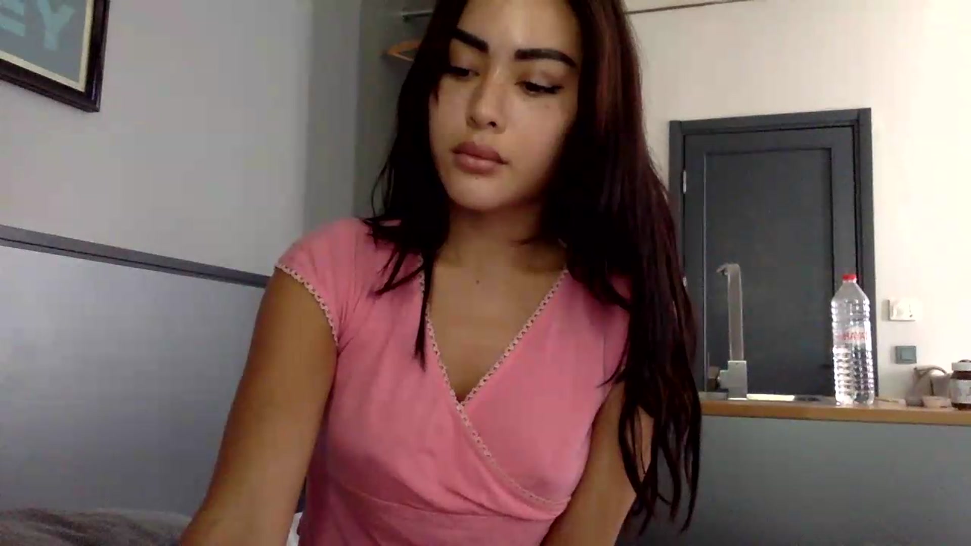 Gallery image thumbnail from Miss_emiko's myfreecams stream on, 06/04/2026, 06:58 image 4 of 20