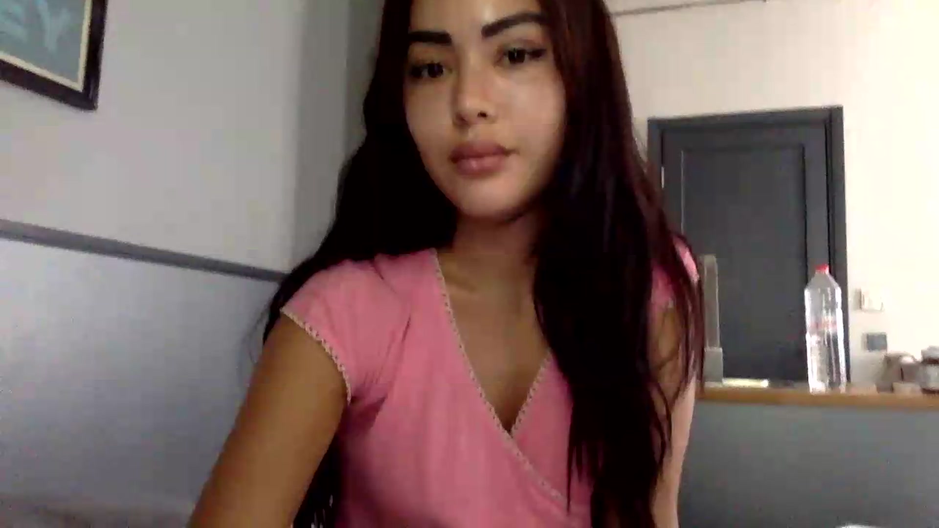 Gallery image thumbnail from Miss_emiko's myfreecams stream on, 06/04/2026, 06:58 image 12 of 20