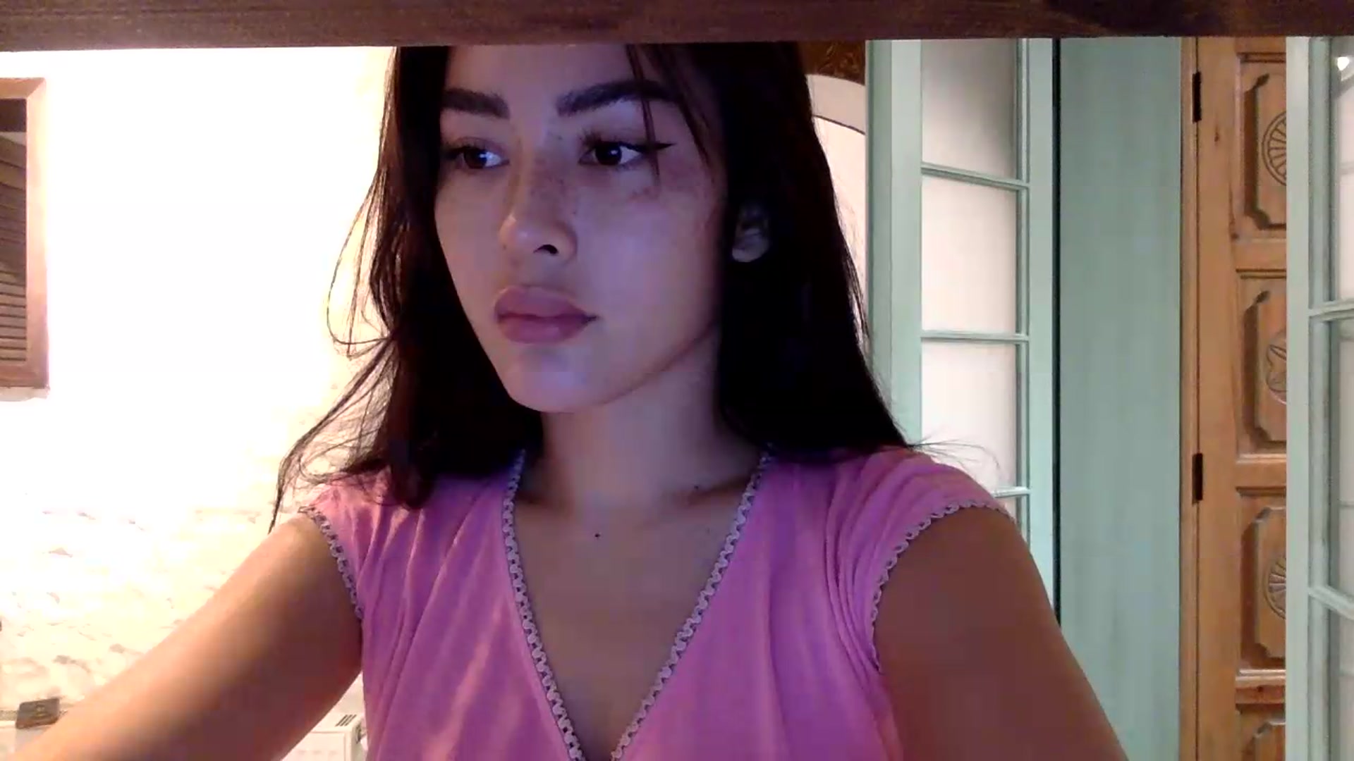 Gallery image thumbnail from Miss_emiko's myfreecams stream on, 07/08/2026, 21:53 image 16 of 20