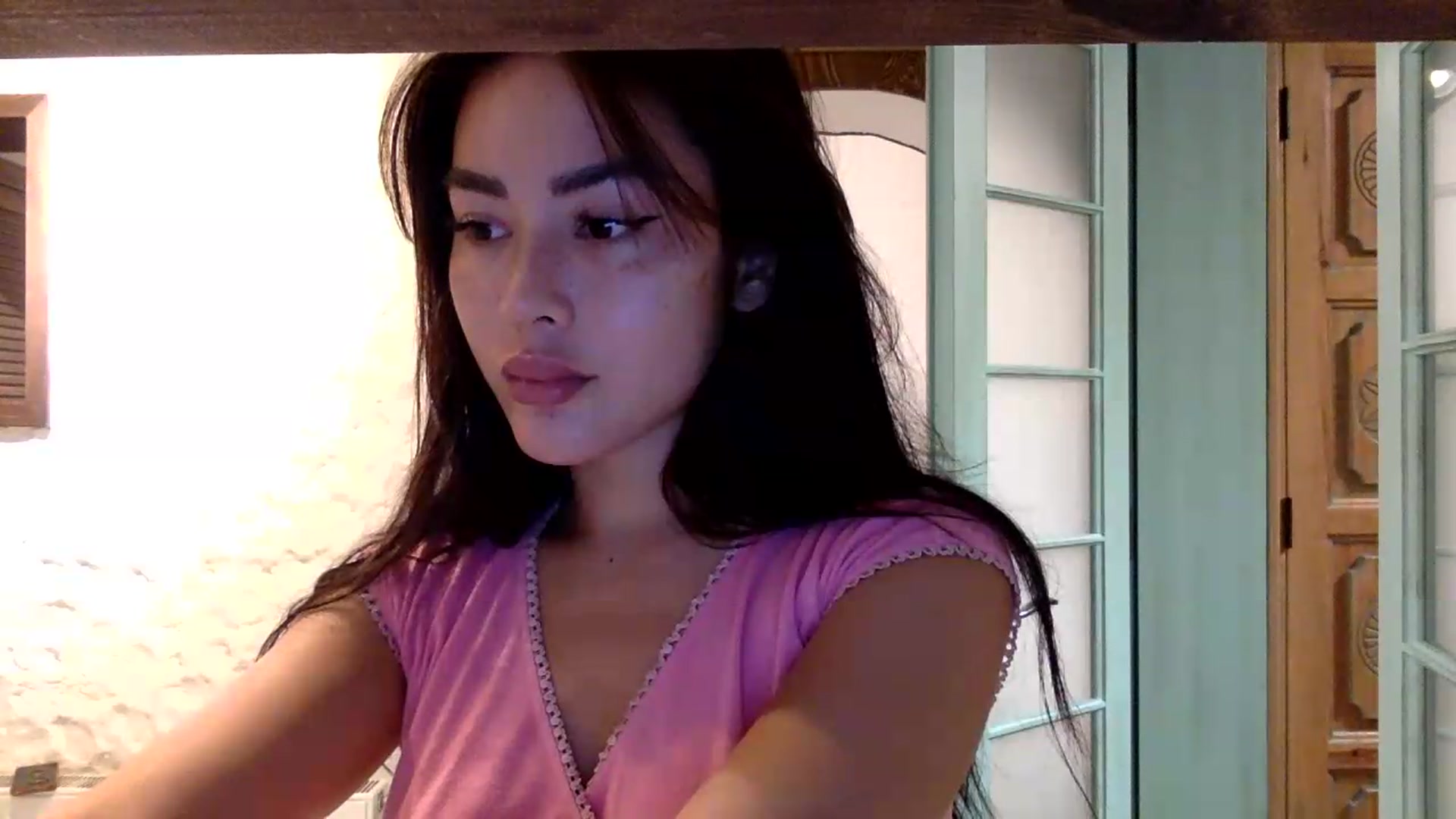 Gallery image thumbnail from Miss_emiko's myfreecams stream on, 07/08/2026, 21:53 image 9 of 20