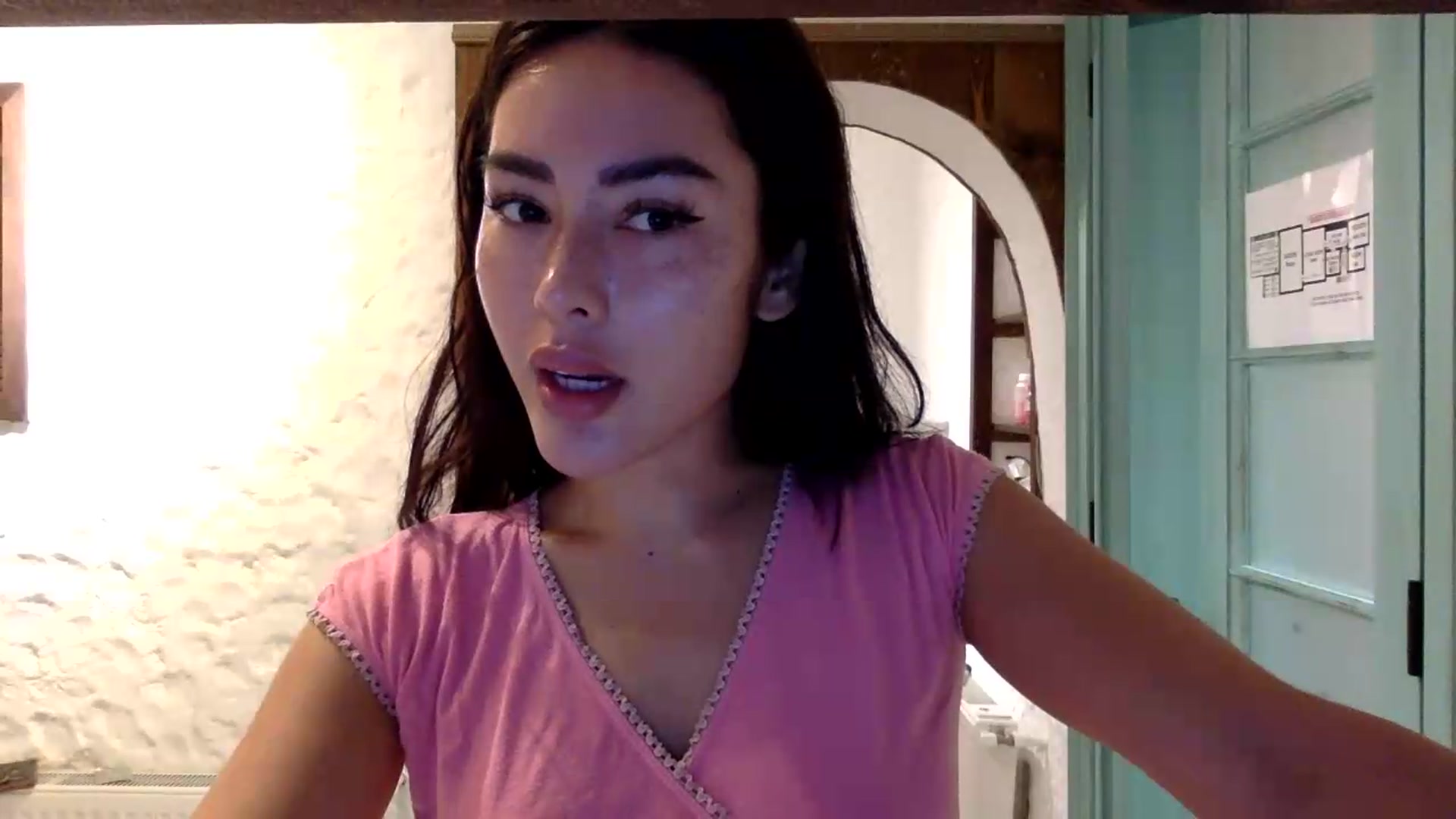 Gallery image thumbnail from Miss_emiko's myfreecams stream on, 07/09/2026, 12:32 image 4 of 20