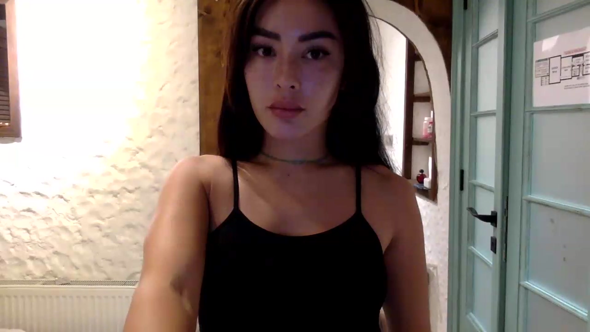 Gallery image thumbnail from Miss_emiko's myfreecams stream on, 07/11/2026, 22:20 image 18 of 20
