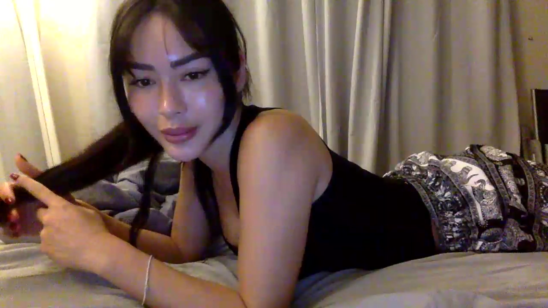 Gallery image thumbnail from Miss_emiko's myfreecams stream on, 07/29/2026, 23:23 image 19 of 20