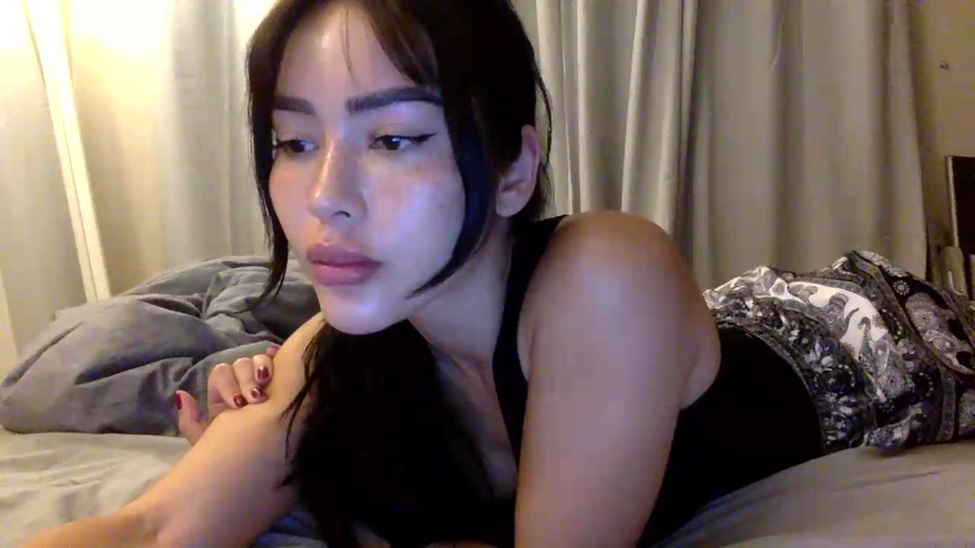 Gallery image thumbnail from Miss_emiko's myfreecams stream on, 07/29/2026, 23:23 image 13 of 20