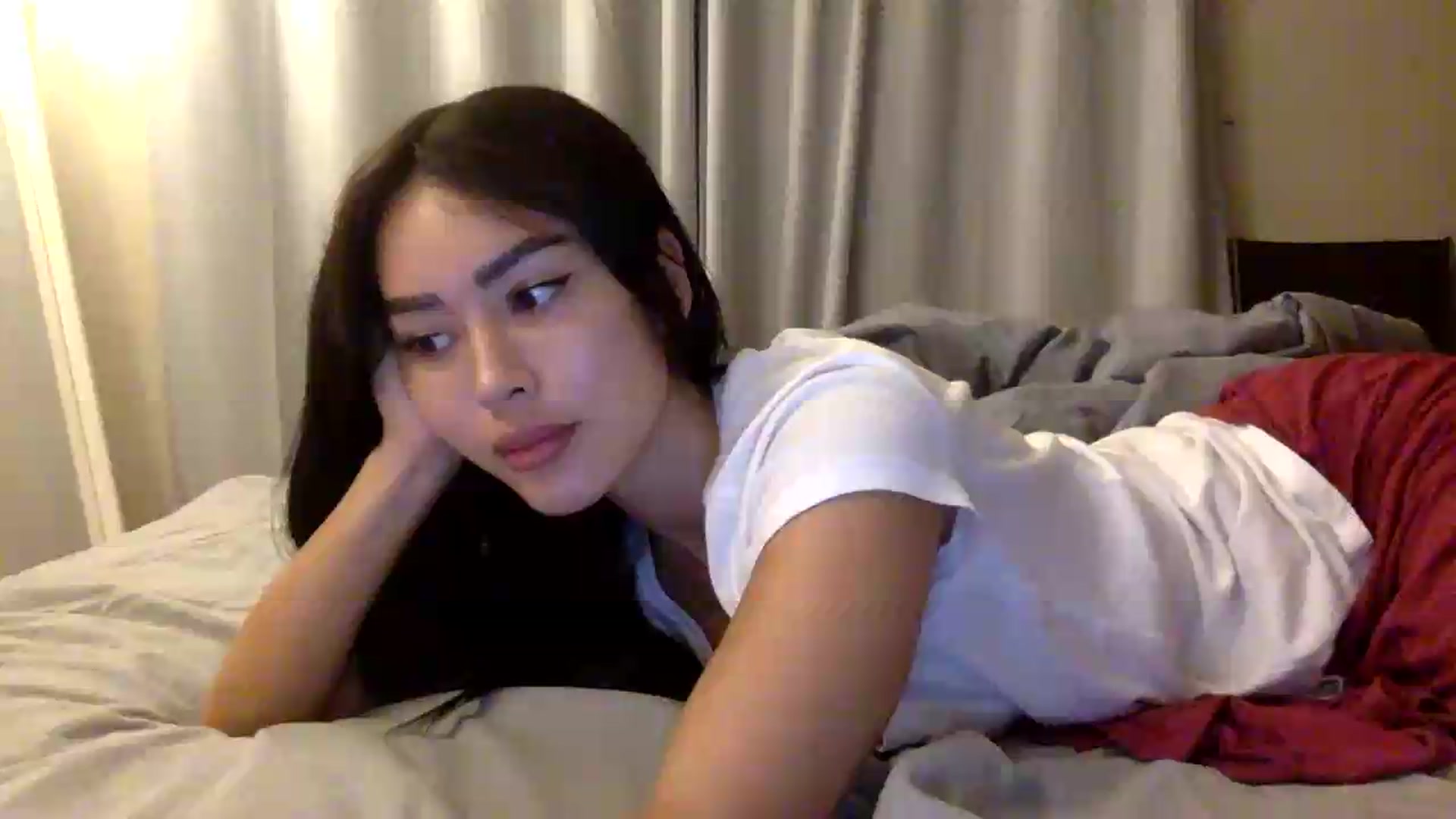Gallery image thumbnail from Miss_emiko's myfreecams stream on, 08/04/2026, 21:26 image 1 of 20