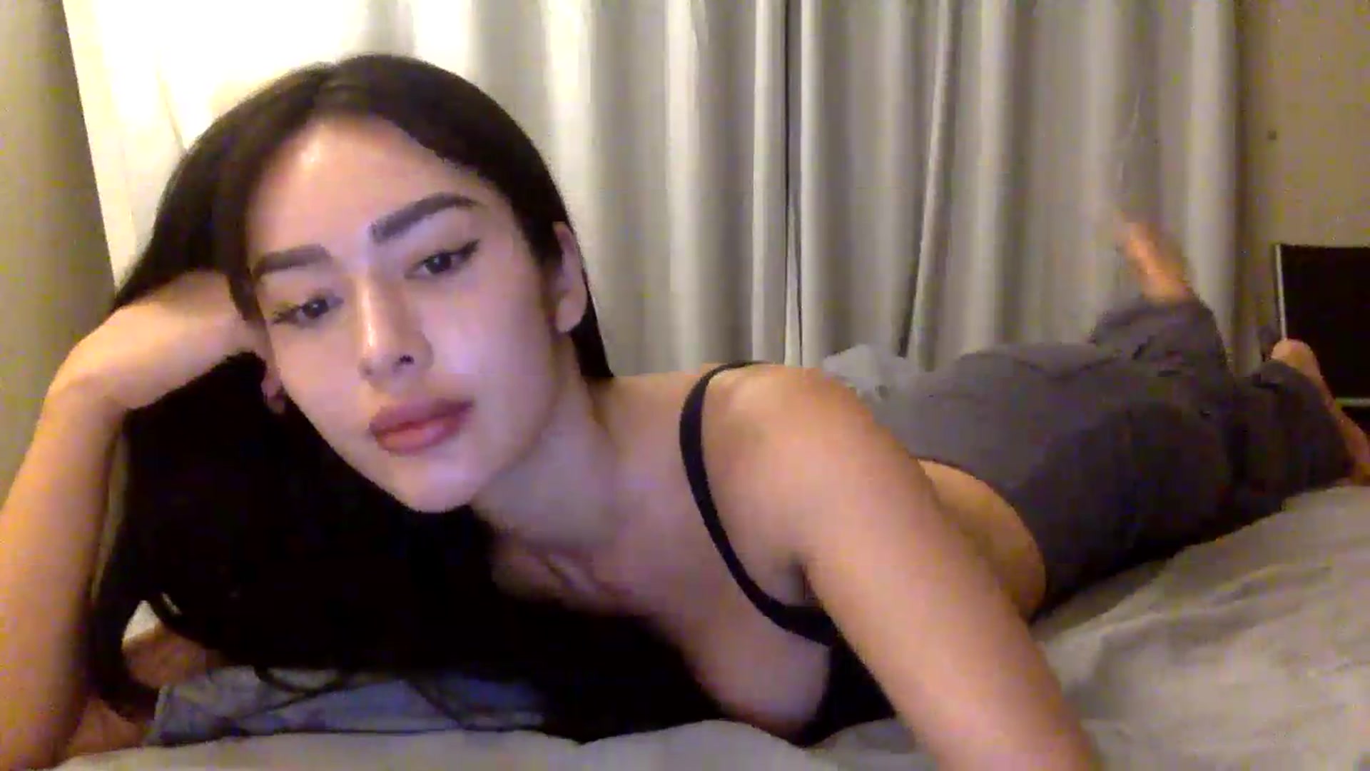 Gallery image thumbnail from Miss_emiko's myfreecams stream on, 08/07/2026, 24:09 image 20 of 20