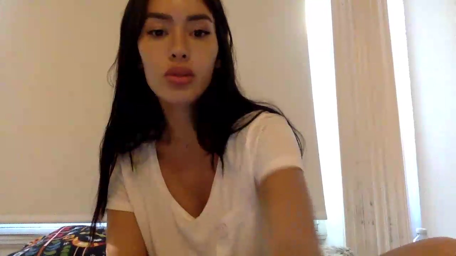 Gallery image thumbnail from Miss_emiko's myfreecams stream on, 08/22/2026, 18:17 image 3 of 20