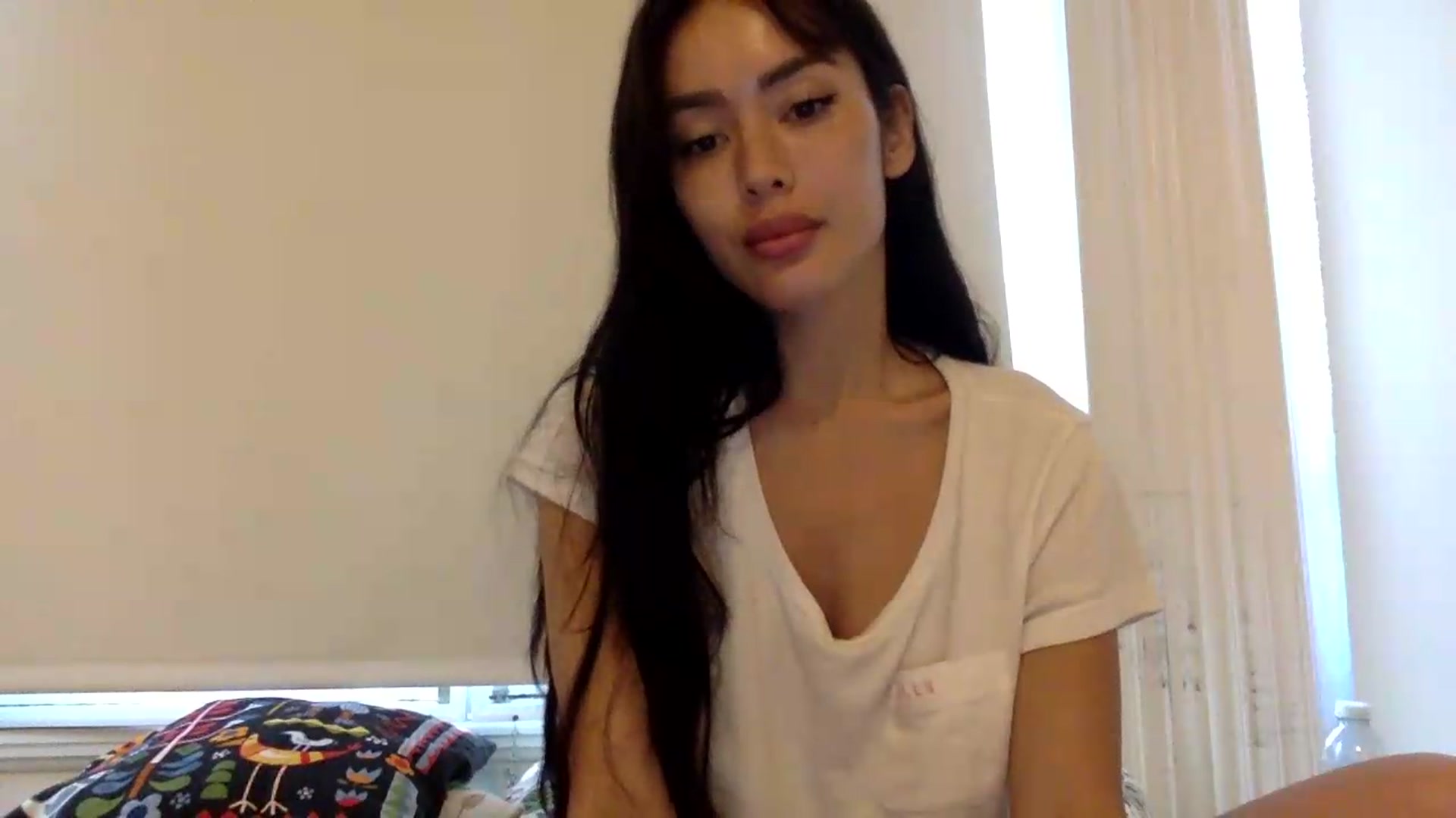 Gallery image thumbnail from Miss_emiko's myfreecams stream on, 08/22/2026, 18:17 image 11 of 20