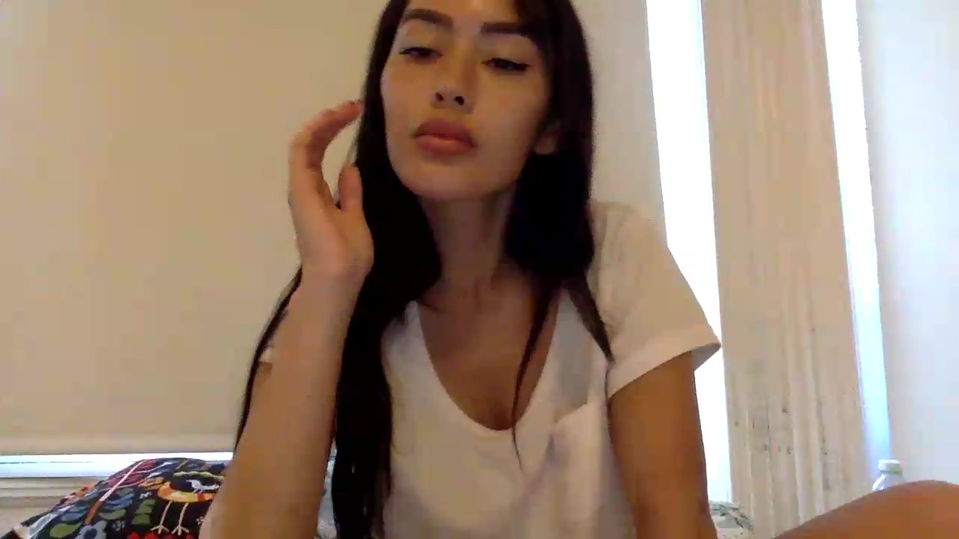 Gallery image thumbnail from Miss_emiko's myfreecams stream on, 08/22/2026, 18:17 image 10 of 20
