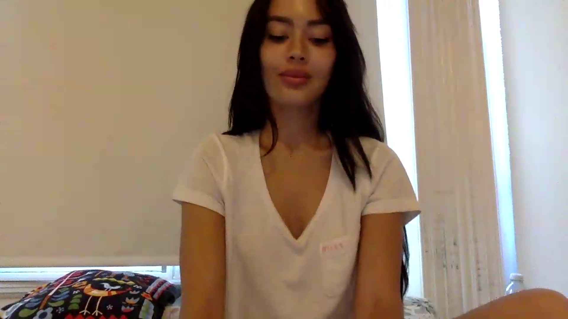 Gallery image thumbnail from Miss_emiko's myfreecams stream on, 08/22/2026, 18:17 image 14 of 20