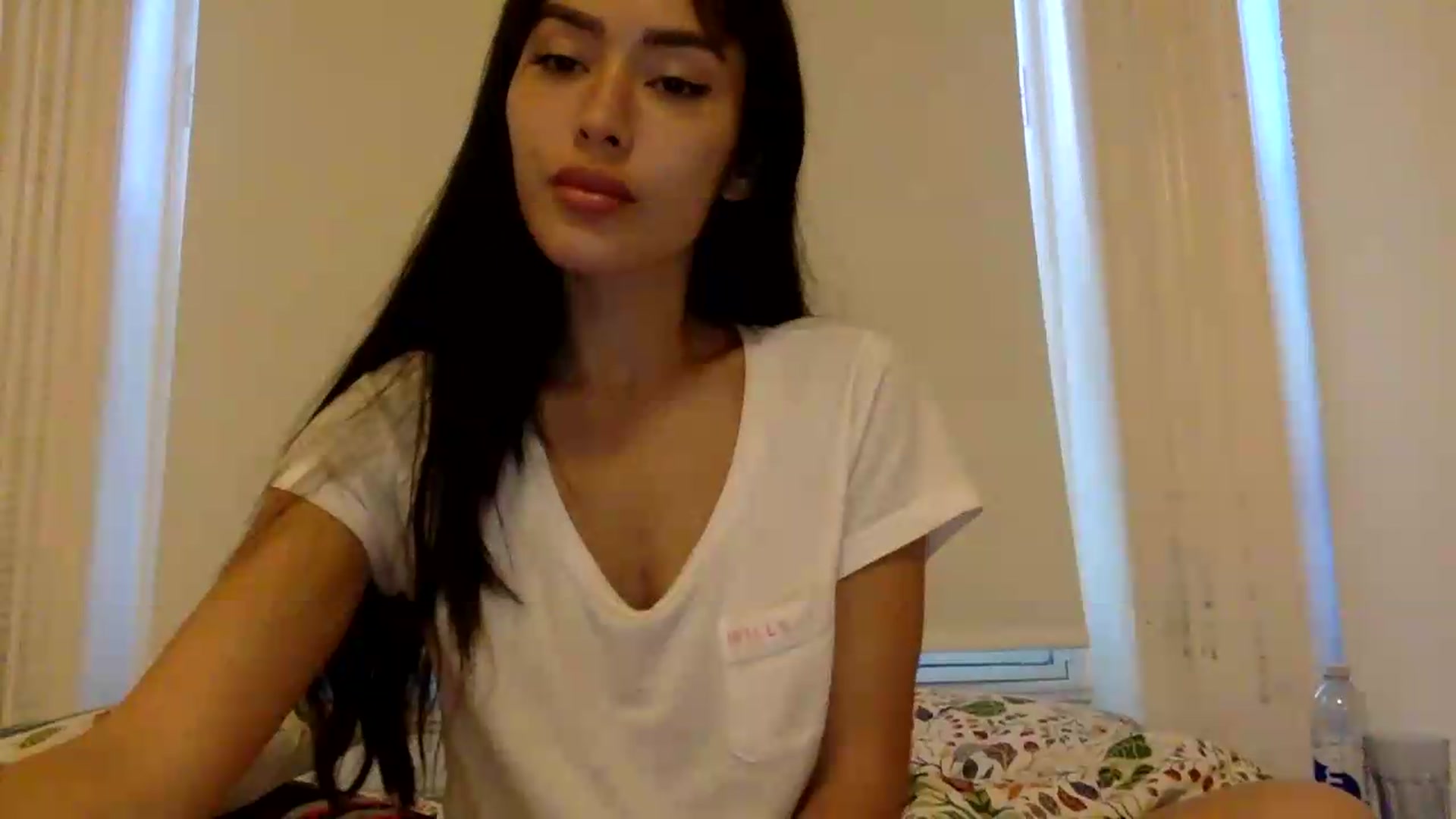 Gallery image thumbnail from Miss_emiko's myfreecams stream on, 08/22/2026, 18:56 image 17 of 20