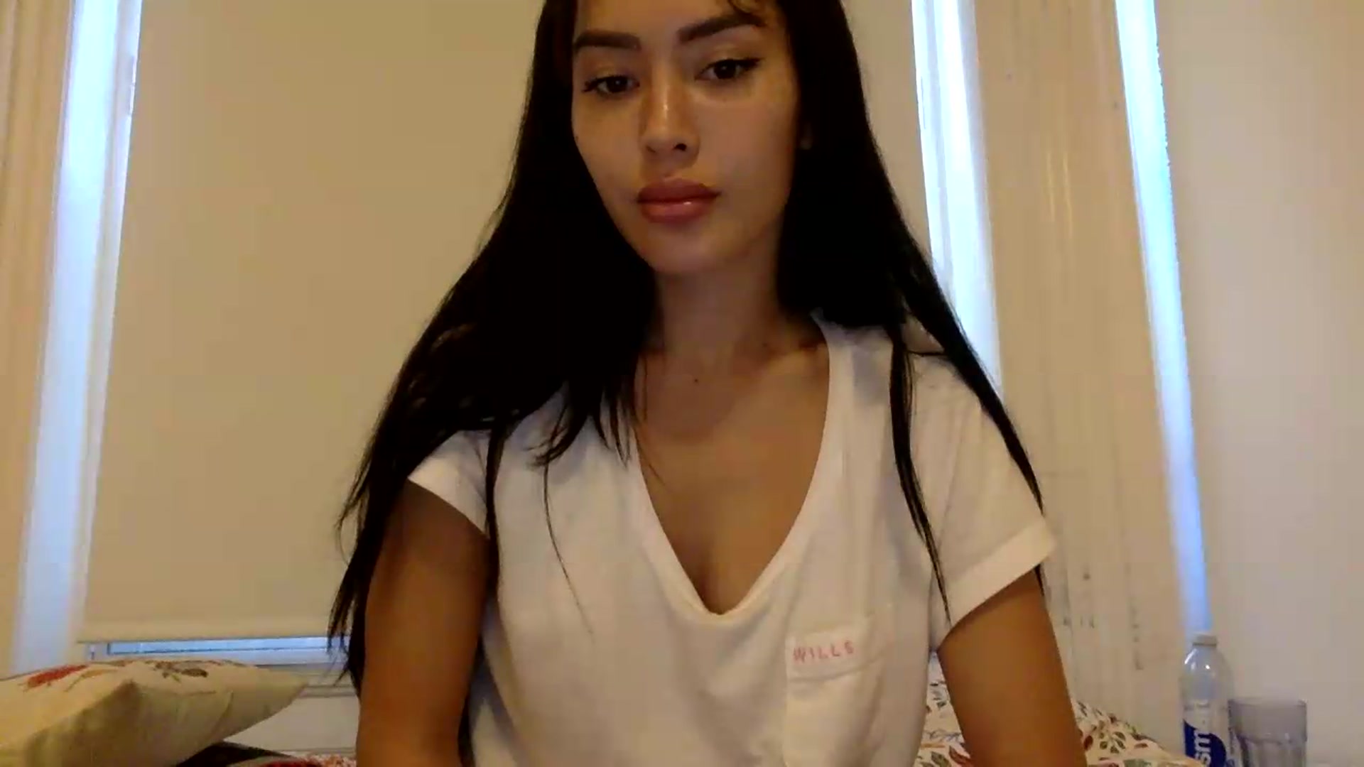 Gallery image thumbnail from Miss_emiko's myfreecams stream on, 08/22/2026, 18:56 image 8 of 20